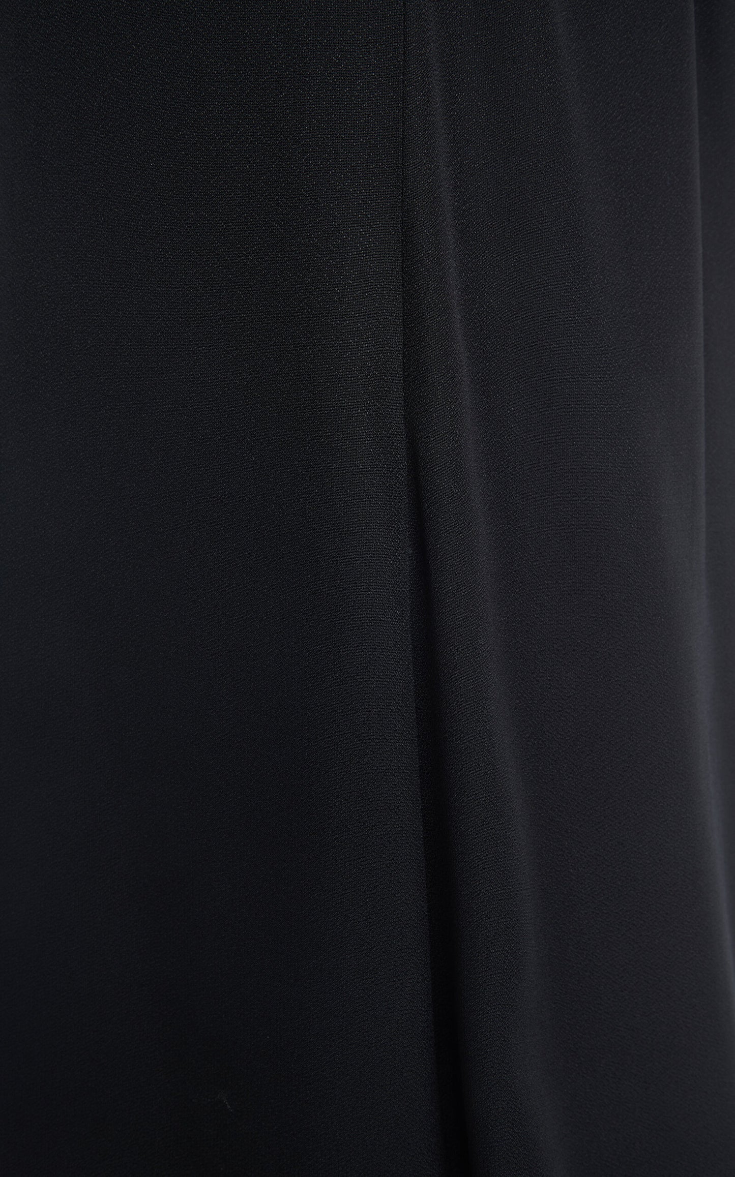 Party Dresses Strapless Crepe GownGentle beautiful and grand