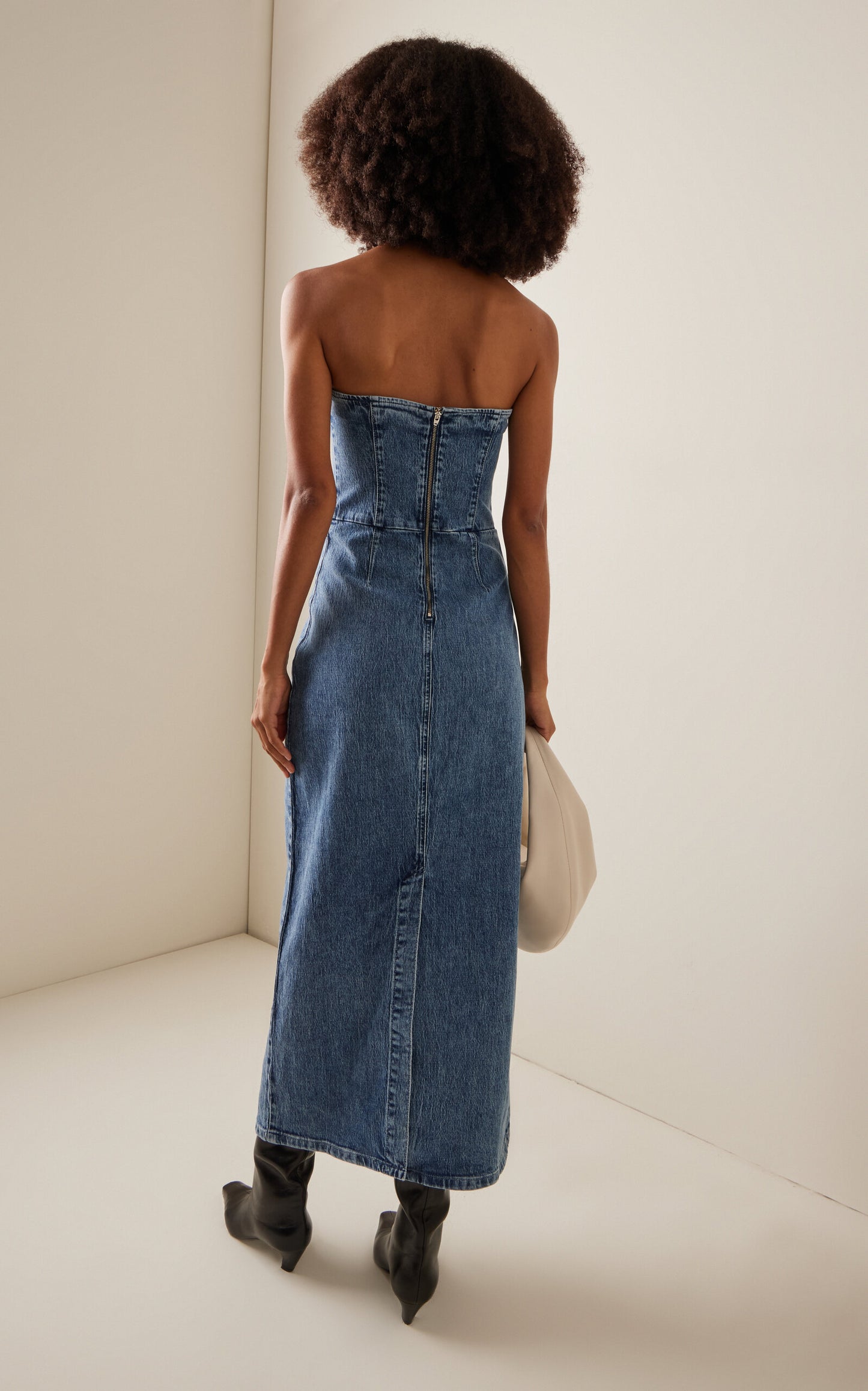 Frenchie Denim Dress Frenchie Denim Full of charm simple and atmospheric