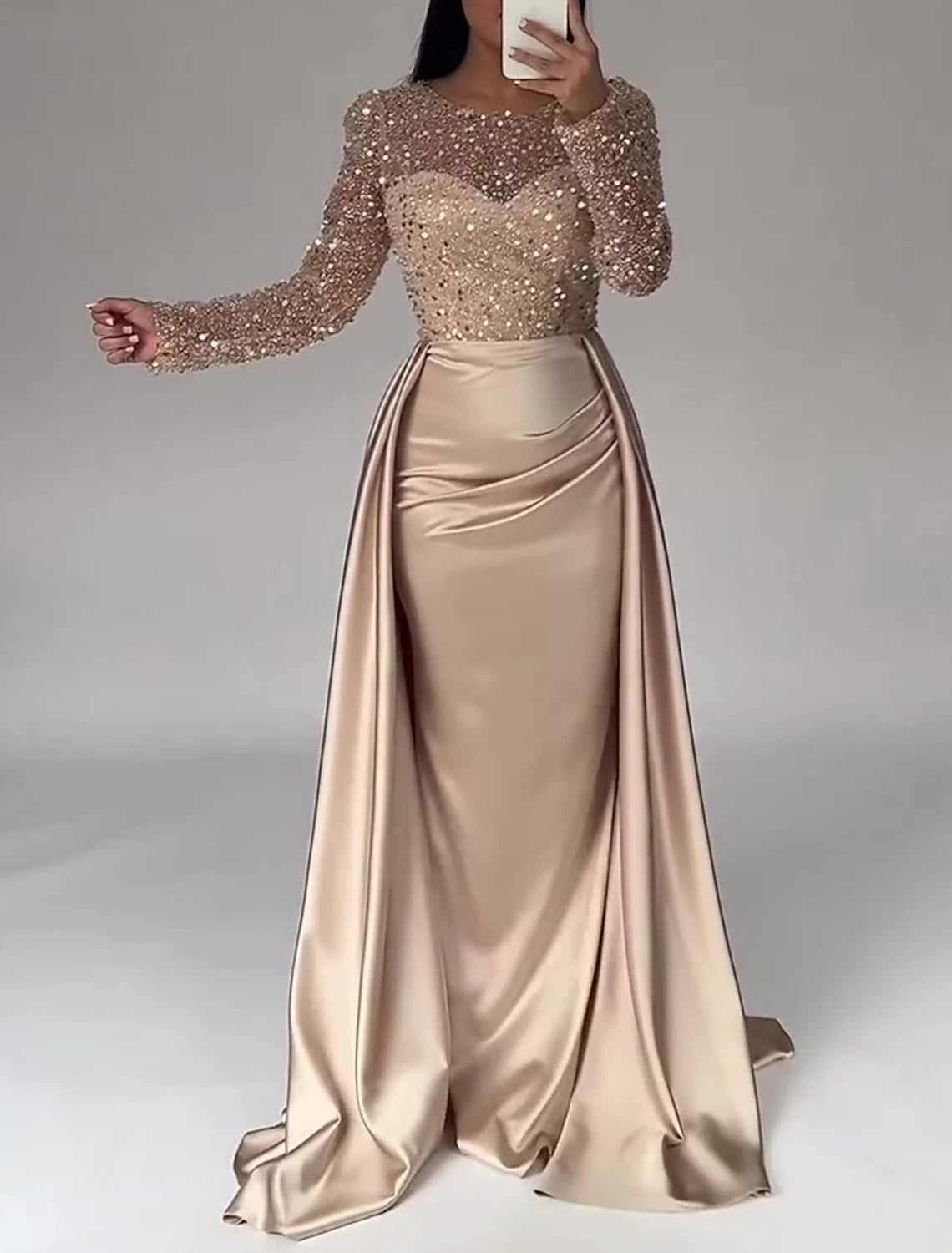 Mermaid Evening Gown Elegant Dress Formal Sweep / Brush Train Sleeveless V Neck Champagne Dress Satin with Feather