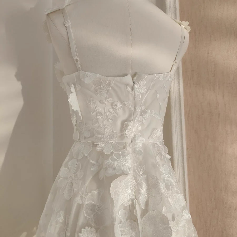Cute A line Straps Sleeveless Floral White Party Dress Short Holiday Dresses simple gentle atmospheric and unique desi Bring summer colors to enhance whiteness