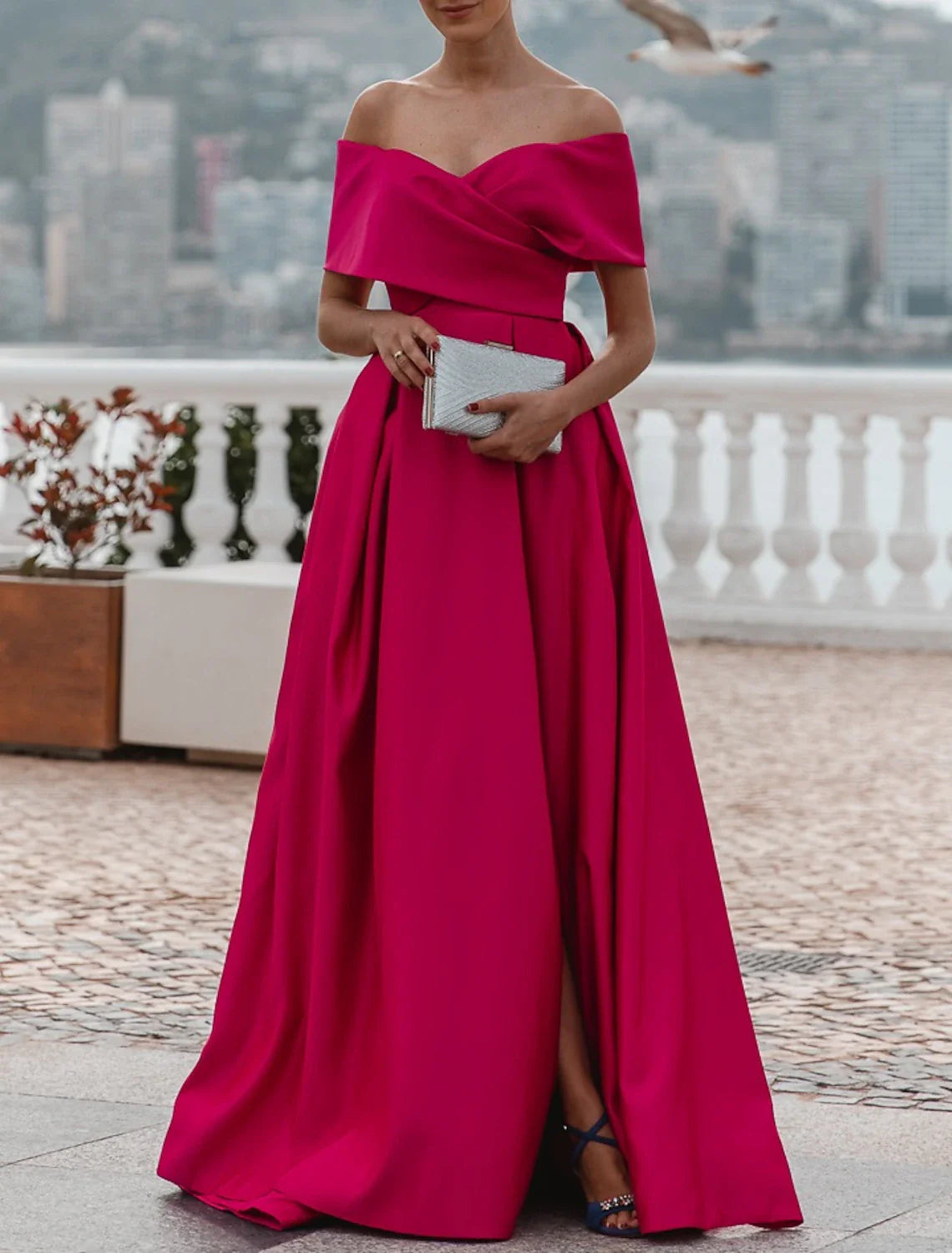 Evening Gown Christmas Red Green Dress Celebrity Style Dress Formal Wedding Court Train Sleeveless Off Shoulder Bridesmaid Dress Satin with Ruched Slit simple gentle atmospheric and unique desi Bring summer colors to enhance whiteness
