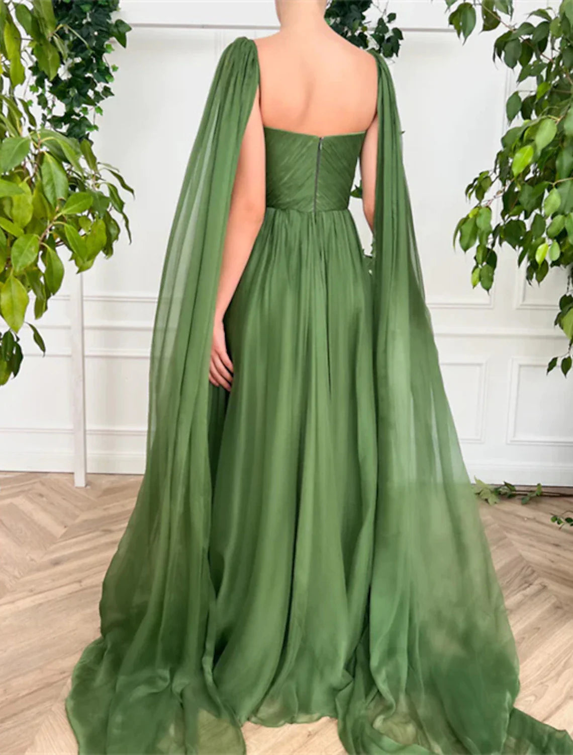 Evening Gown Elegant Dress Wedding Party Court Train Sleeveless V Neck Fall Wedding Guest Chiffon with Ruched simple gentle atmospheric and unique desi Bring summer colors to enhance whiteness