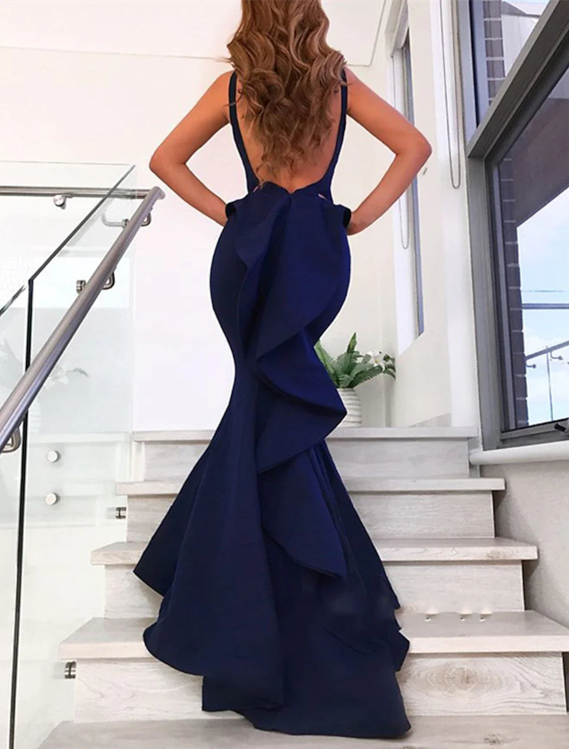 Evening Gown Open Back Dress Formal Wedding Guest Court Train Sleeveless V Neck Stretch Fabric with Bow(s) Ruffles simple gentle atmospheric and unique desi Bring summer colors to enhance whiteness