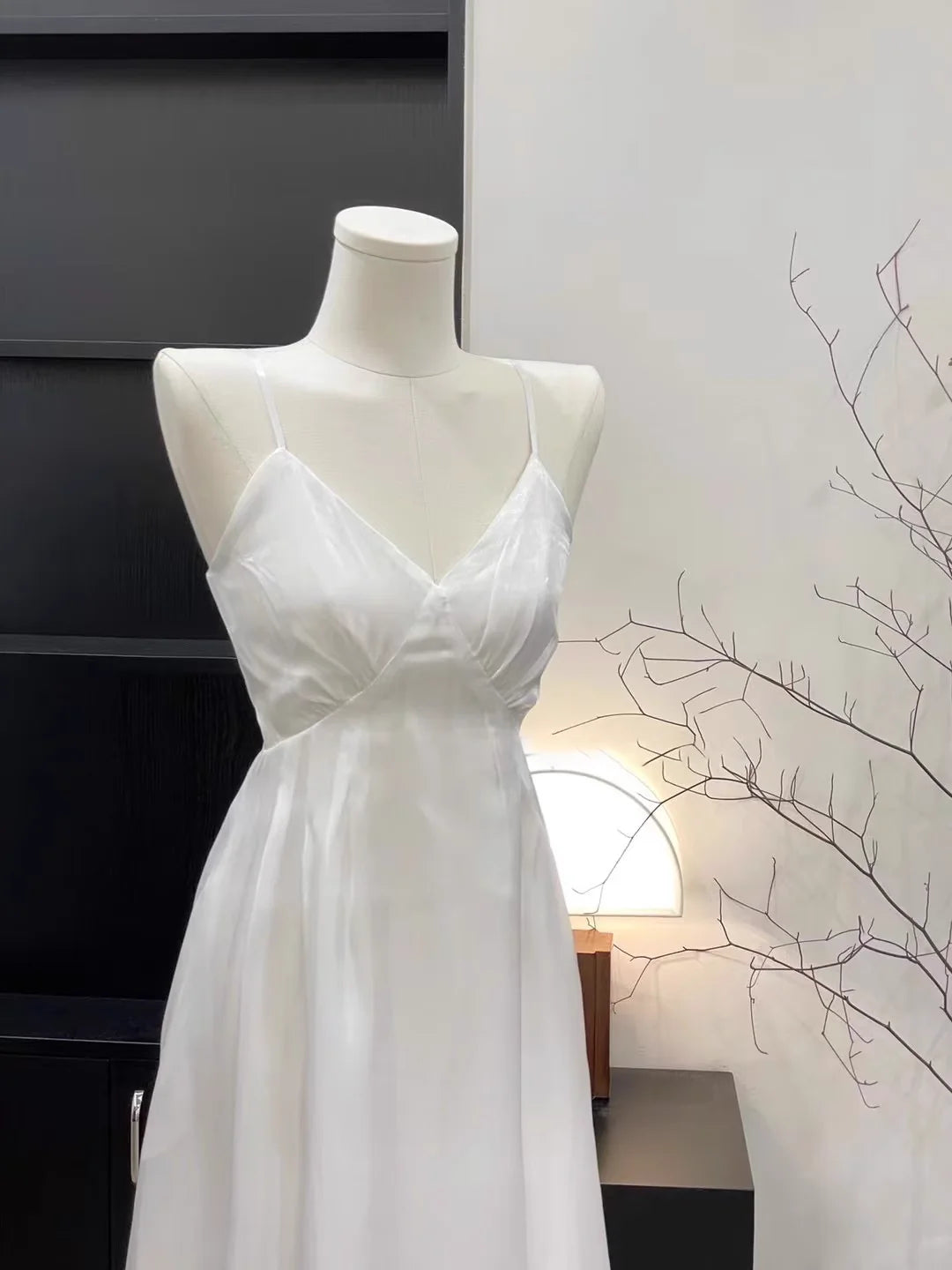 Chic A Line Halter Short Women's Holiday Dresses simple gentle atmospheric and unique desi Bring summer colors to enhance whiteness(副本)