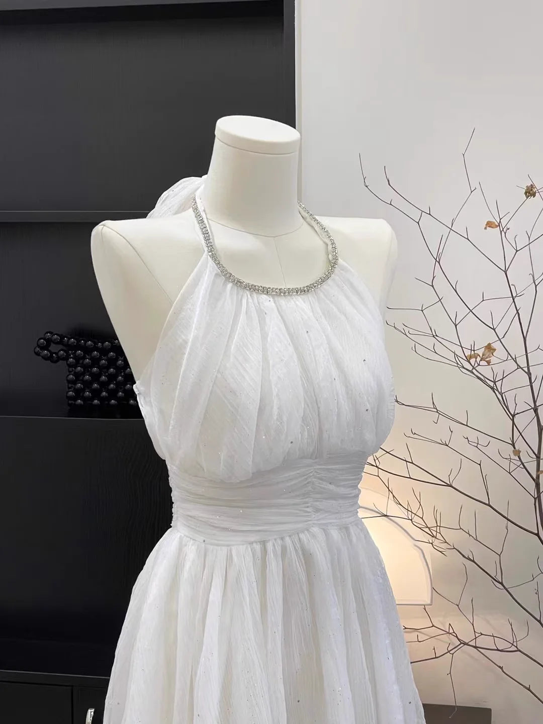 Simple A Line Halter Ruffled White Short Women's Holiday Dresses Birthday Outfits With Beads simple gentle atmospheric and unique desi Bring summer colors to enhance whiteness