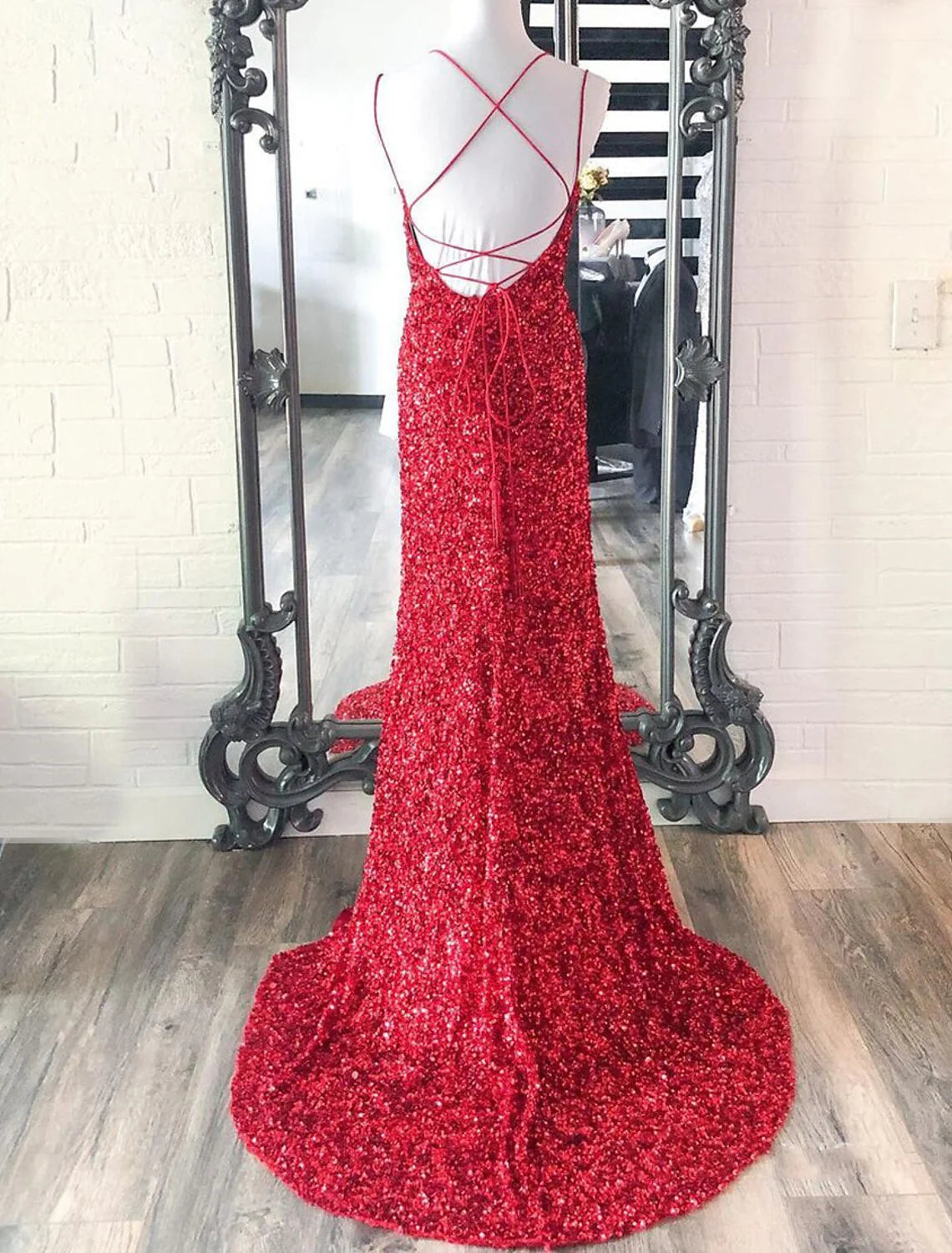 Trumpet Prom Dresses Sparkle & Shine Dress Party Wear Wedding Party Floor Length Sleeveless Spaghetti Strap Sequined with Sequin simple gentle atmospheric and unique desi Bring summer colors to enhance whiteness