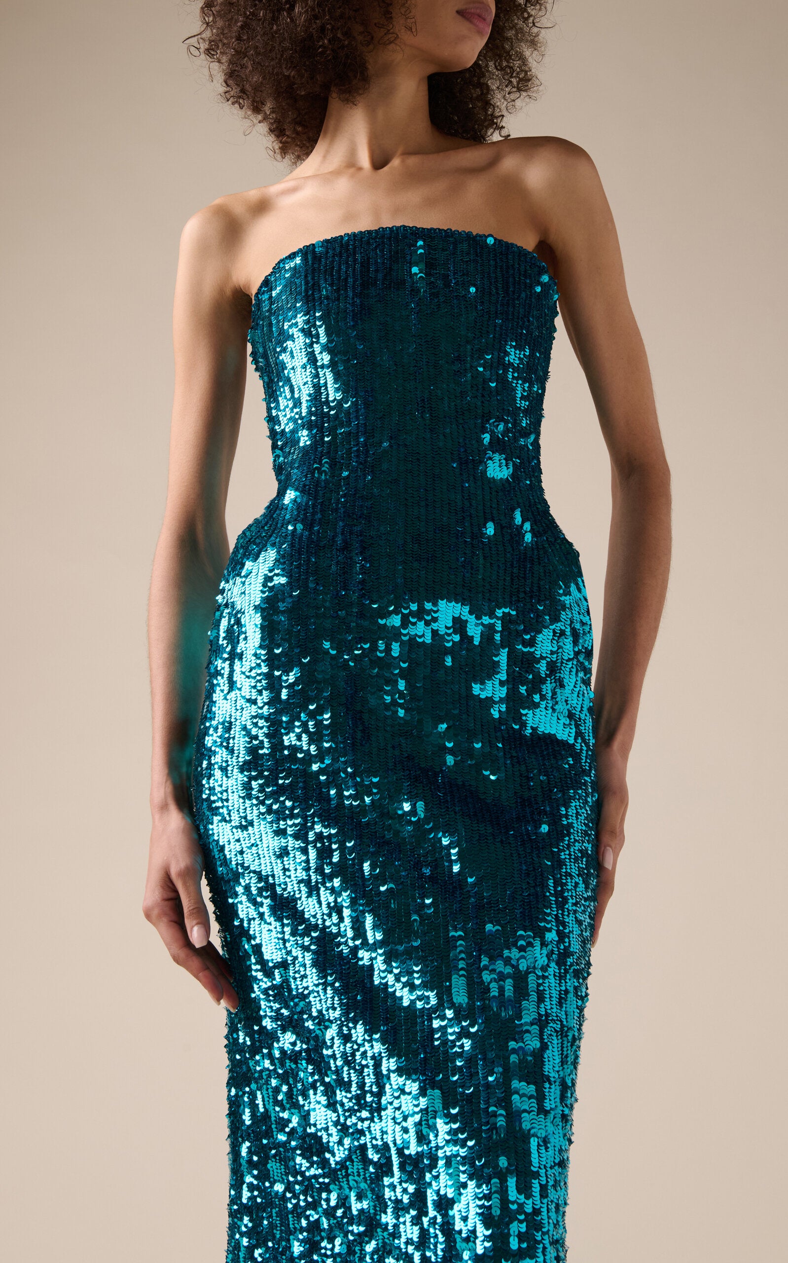 Party Dresses Hourglass Sequined Gown  Hourglass  Gentle beautiful and grand