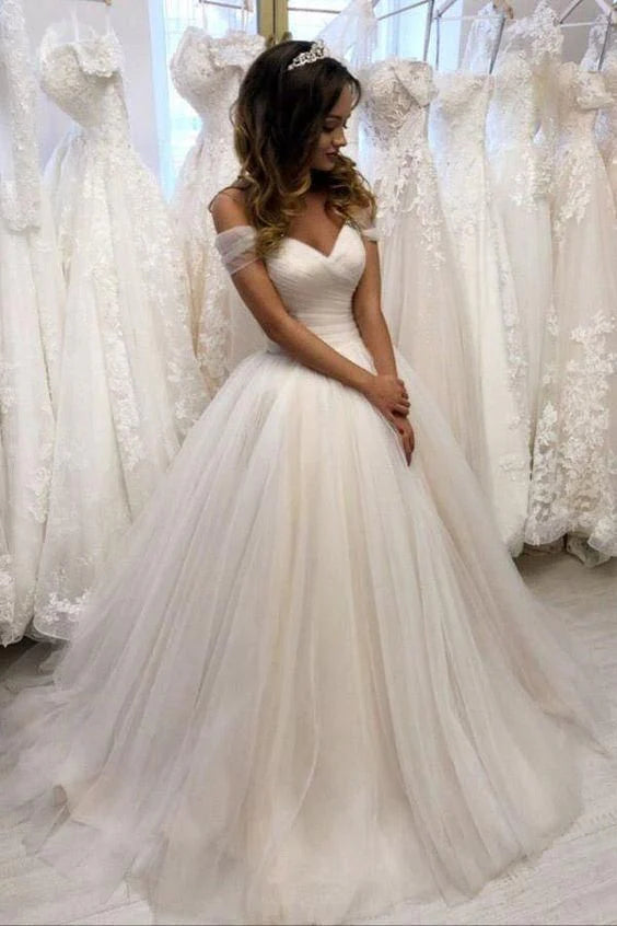 Off the Shoulder Tulle Wedding Dresses Pleated Ivory Wedding Gowns with Lace Up Simple Bridal Dress