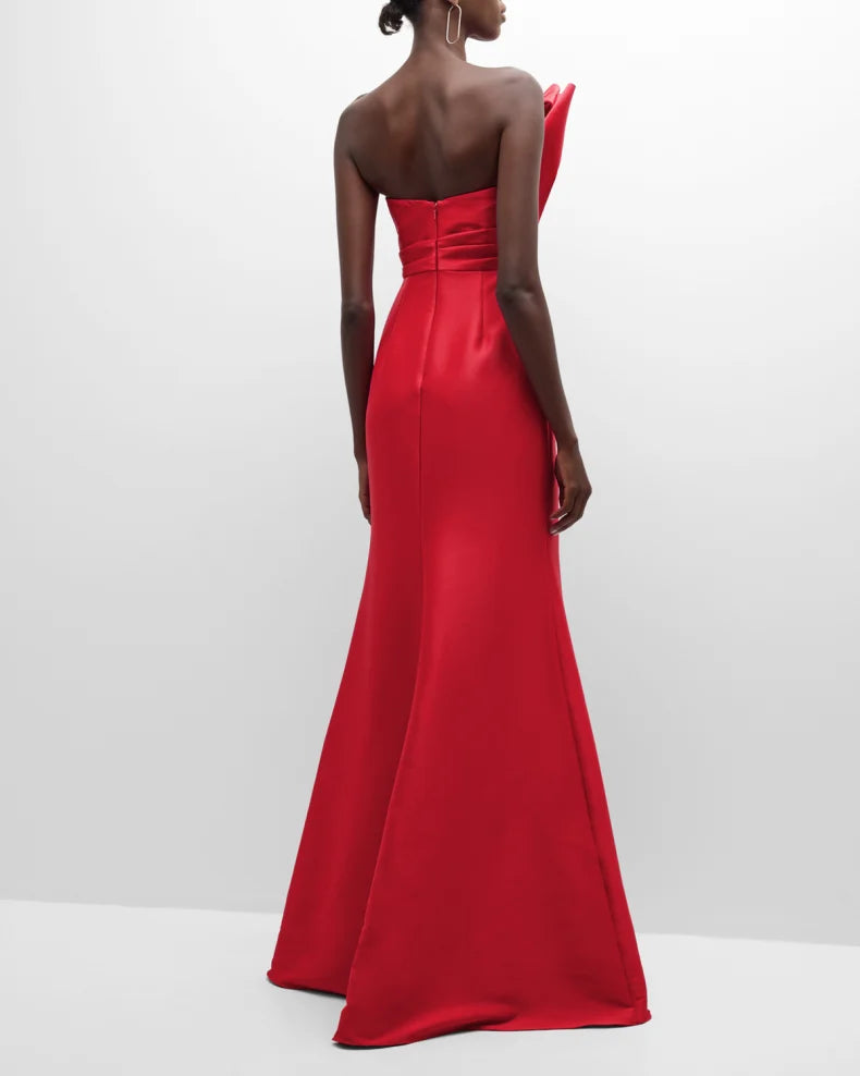 Strapless Pleated Trumpet Gown Charming and unique design Beautiful generous simple