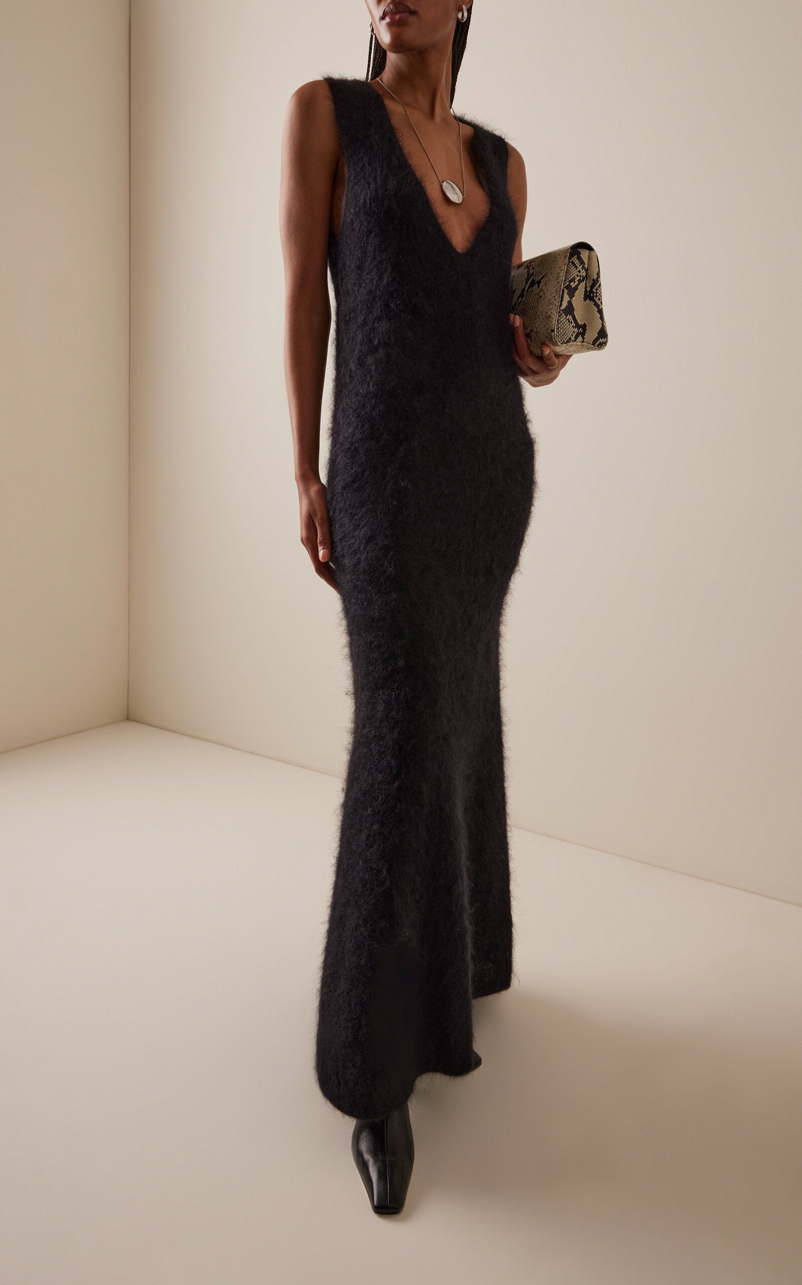 Ladies' Spring And Summer Vacation Cape-Detailed Roma Knit Mohair-Blend Gown