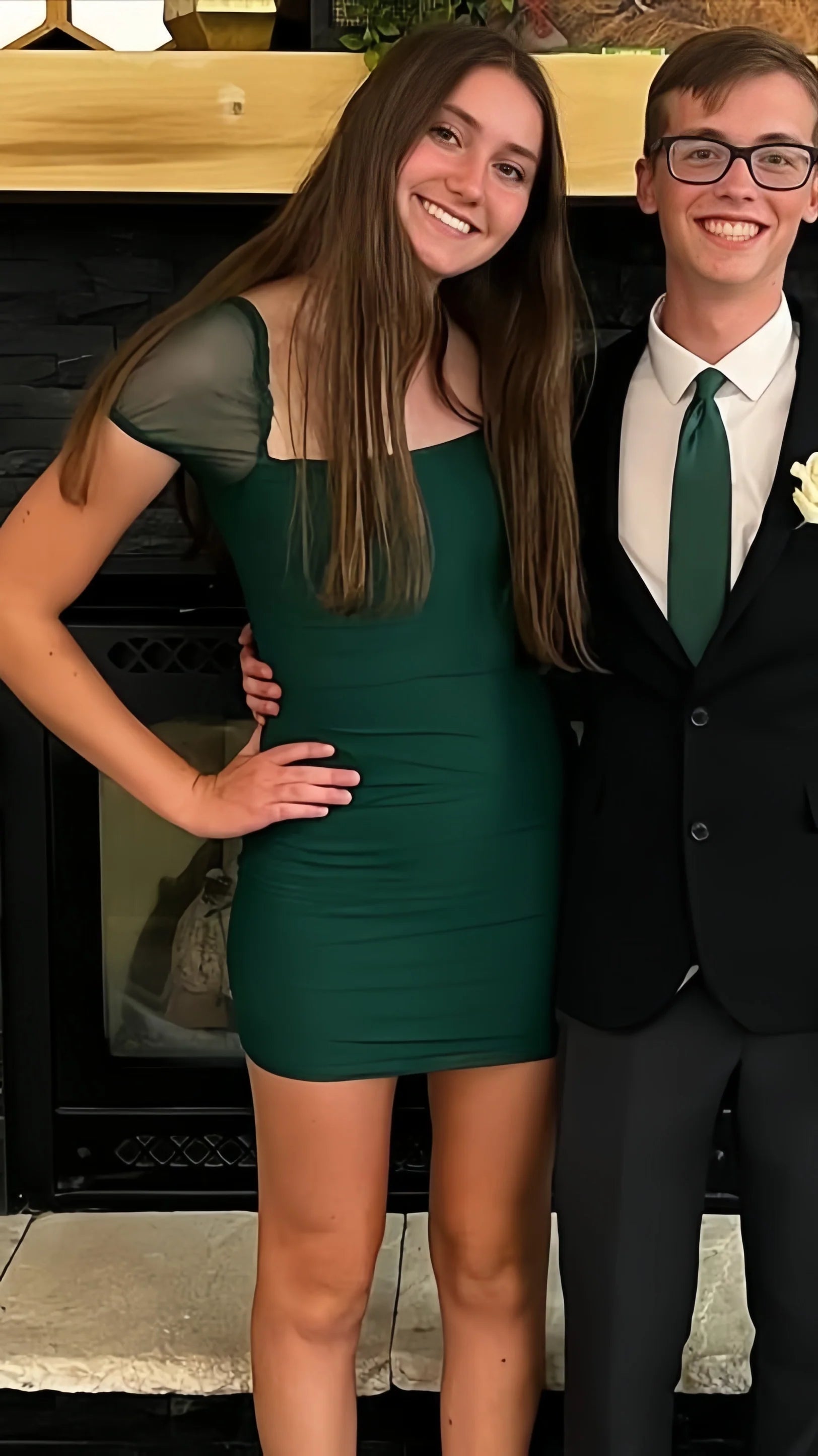 Dark Green Chiffon Bodycon Homecoming Dresses Short Party Dress Simple atmospheric beautiful and unique design
