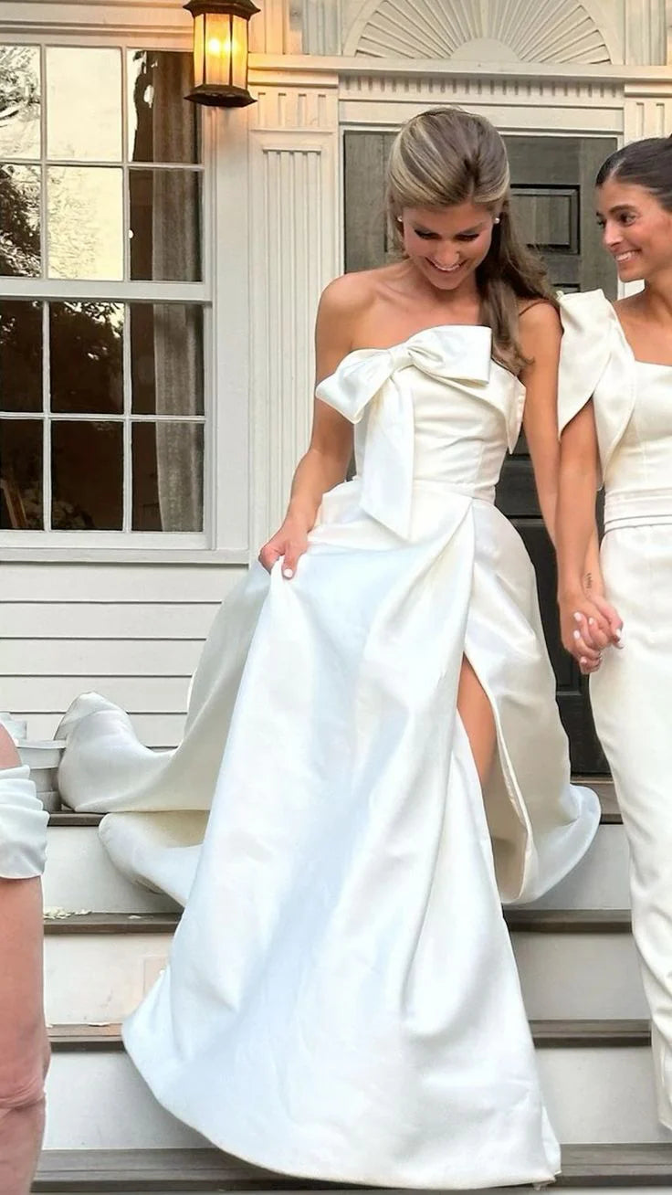 ARomantic Strapless Long Wedding Dress With Slit