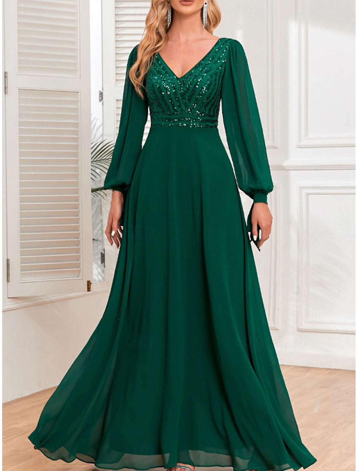 Dress Mother of the Bride Dress Elegant Party Sparkle & Shine V Neck Floor Length Chiffon Long Sleeve with Sequin