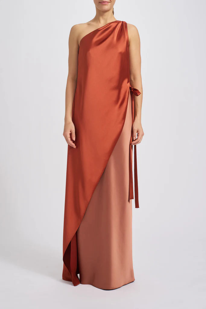 Fluid Satin Draped One Shoulder Gown Simple atmospheric beautiful and unique design