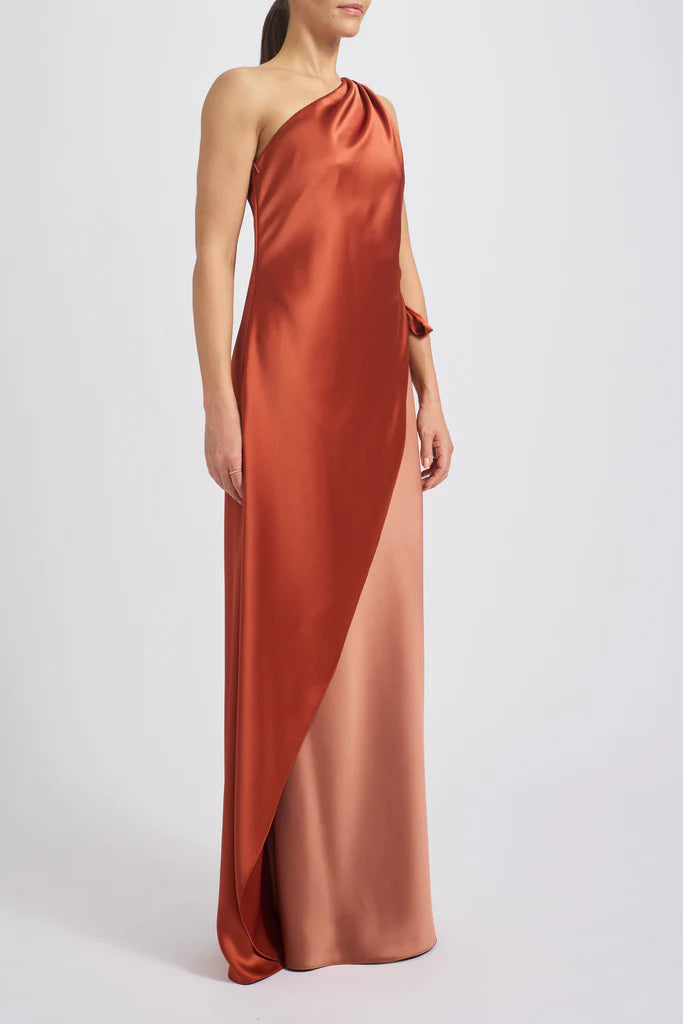 Fluid Satin Draped One Shoulder Gown Simple atmospheric beautiful and unique design