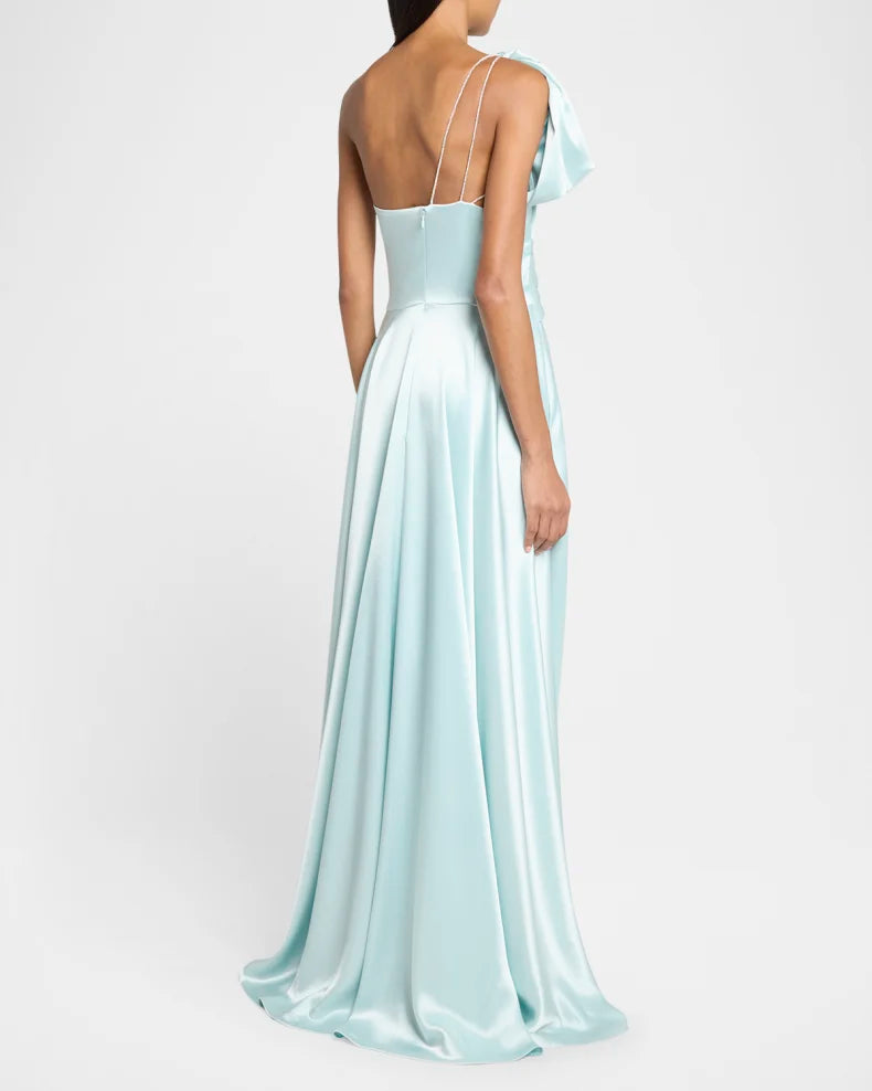 Bow One-Shoulder Crepe Satin Gown Beautiful and charming simple and unique design
