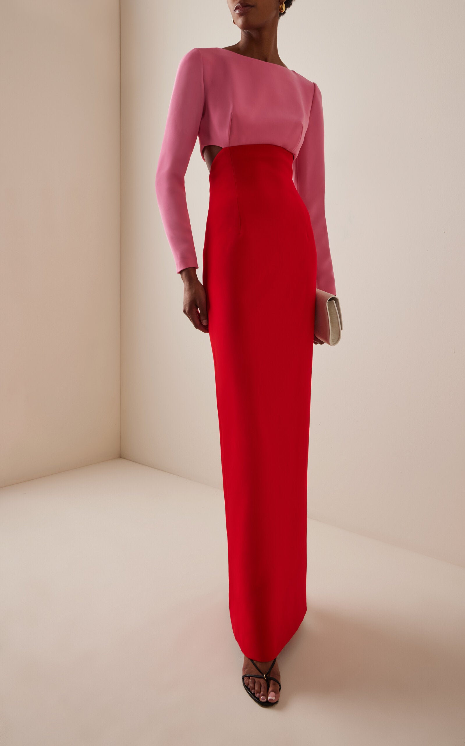 Cutout Crepe Gown Gentle beautiful and grand