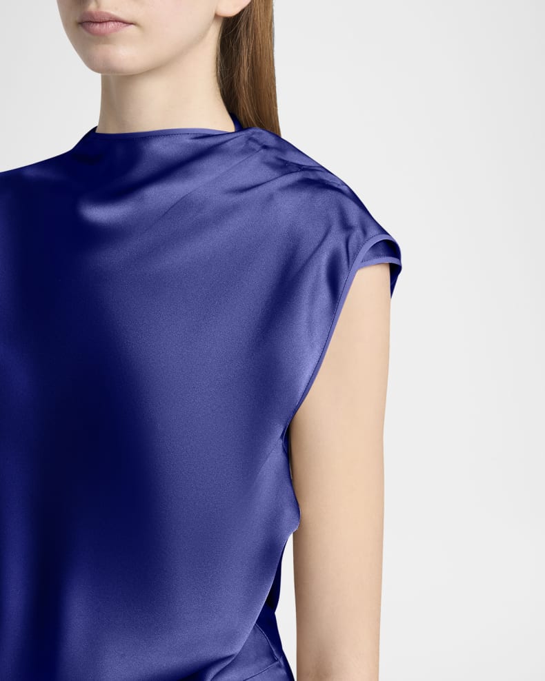 High-Neck Double Silk Satin Gown Beautiful and charming simple and unique design