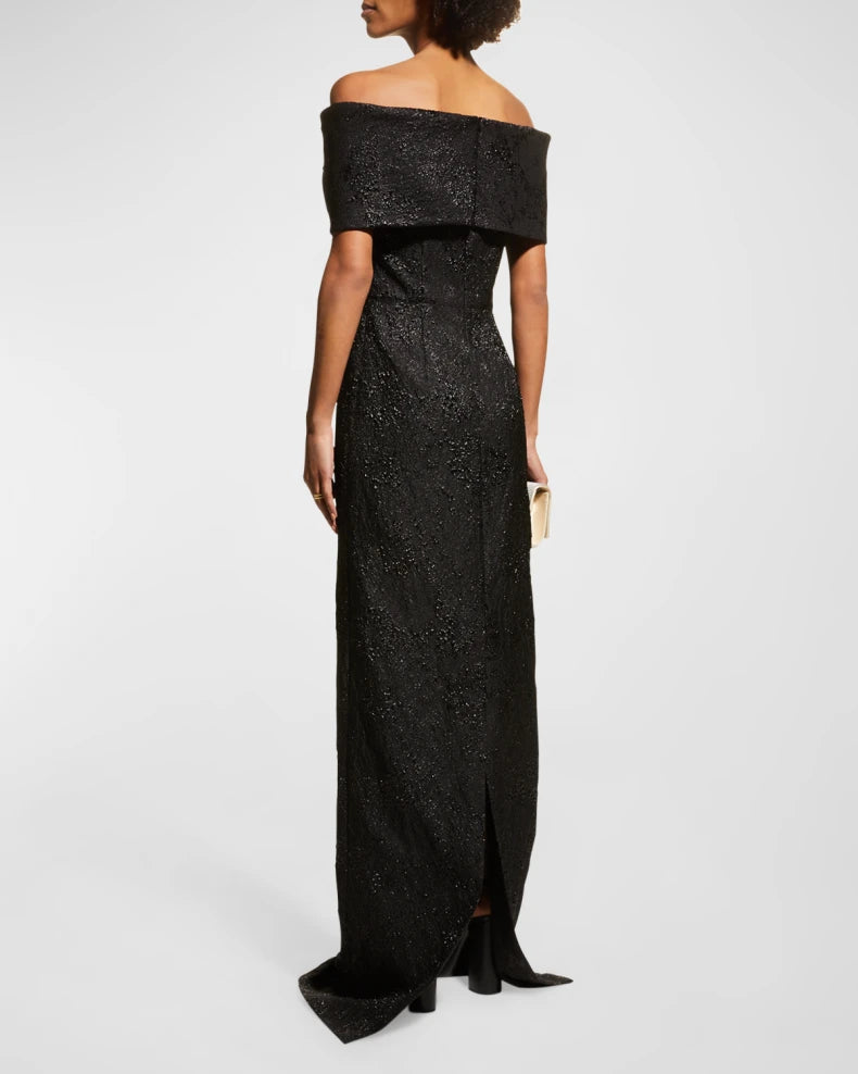 Off-ShoOff-Shoulder Jacquard Column Gown Beautiful and charming simple and unique design