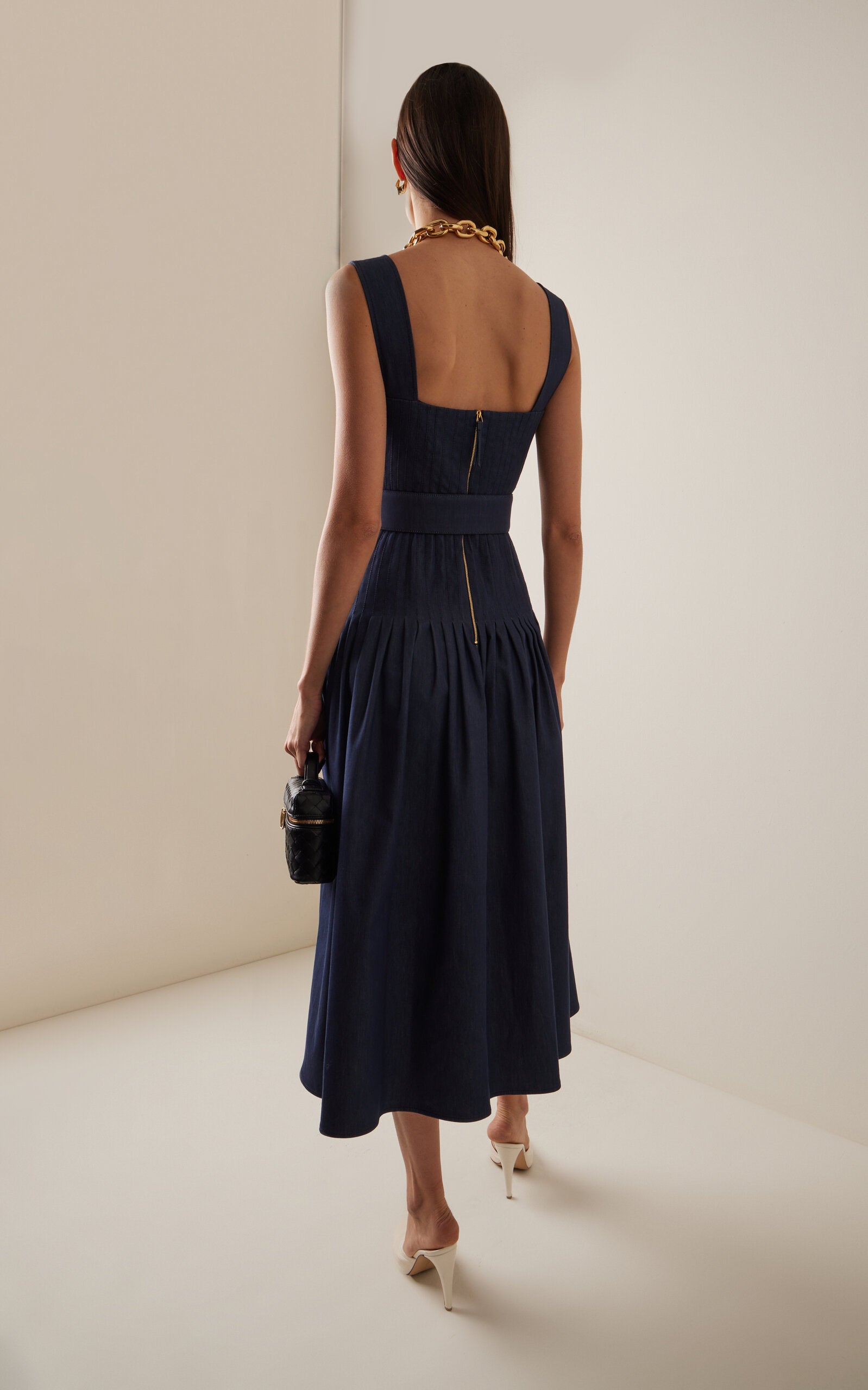 Pleated Cotton Chambray Twill Midi Dress Full of charm simple and atmospheric