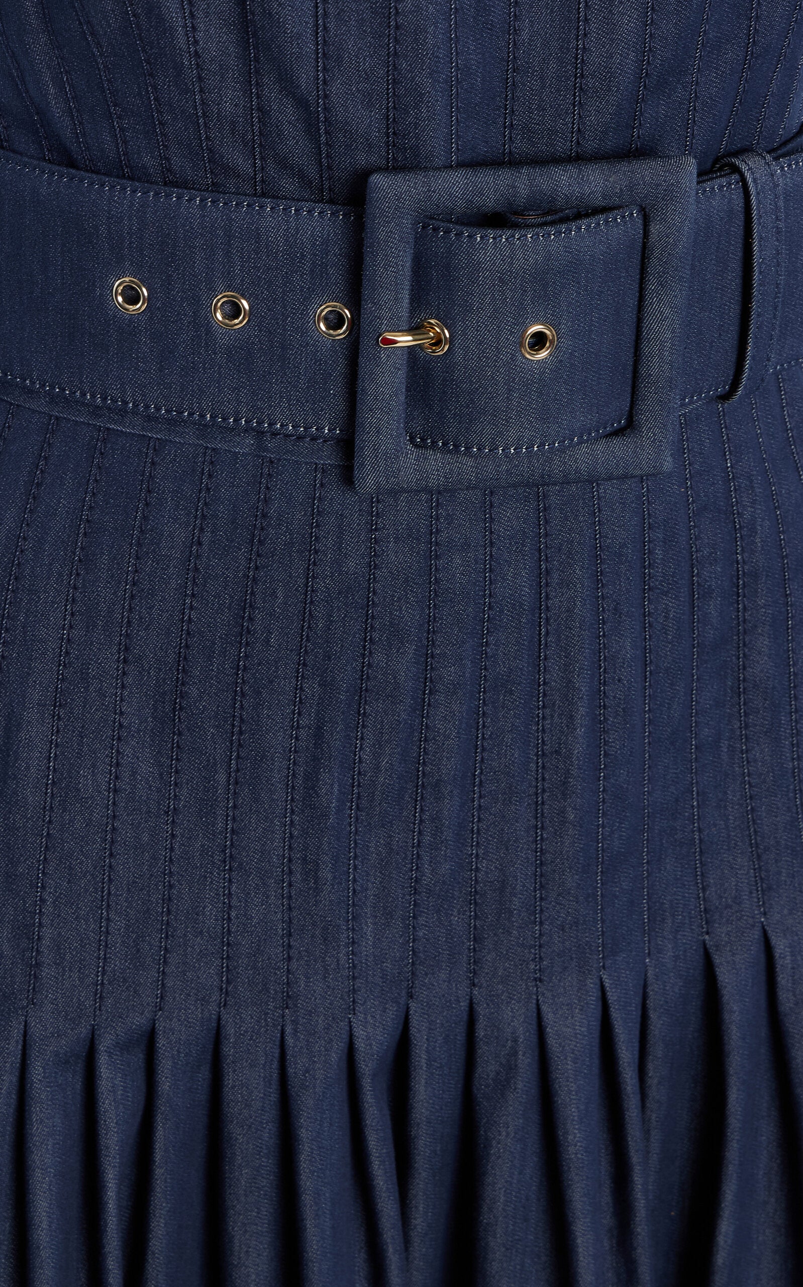 Pleated Cotton Chambray Twill Midi Dress Full of charm simple and atmospheric