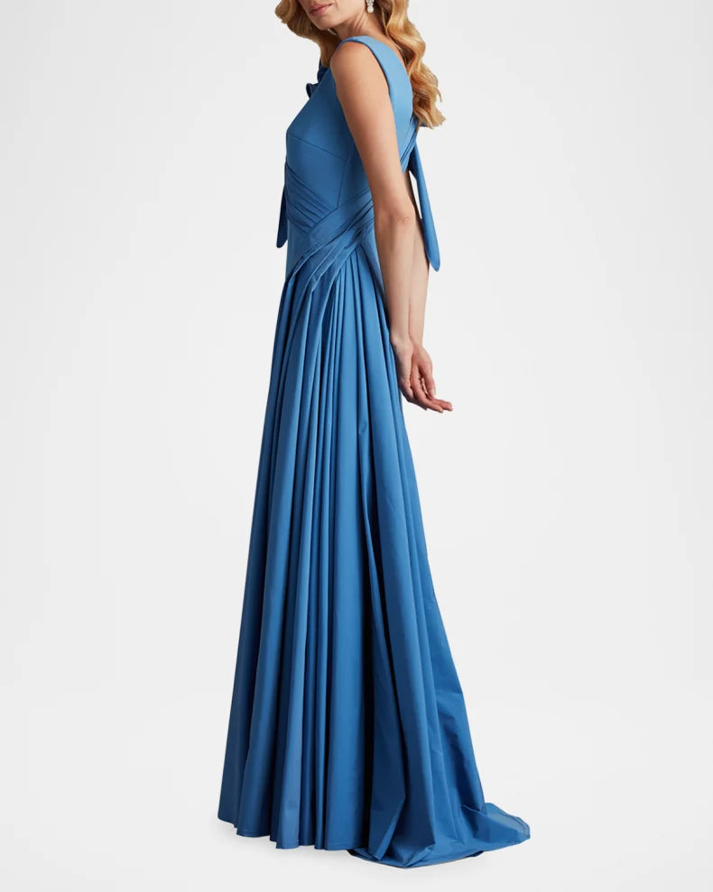 Sleeveless Draped Ruffle Crepe Gown Beautiful and charming simple and unique design
