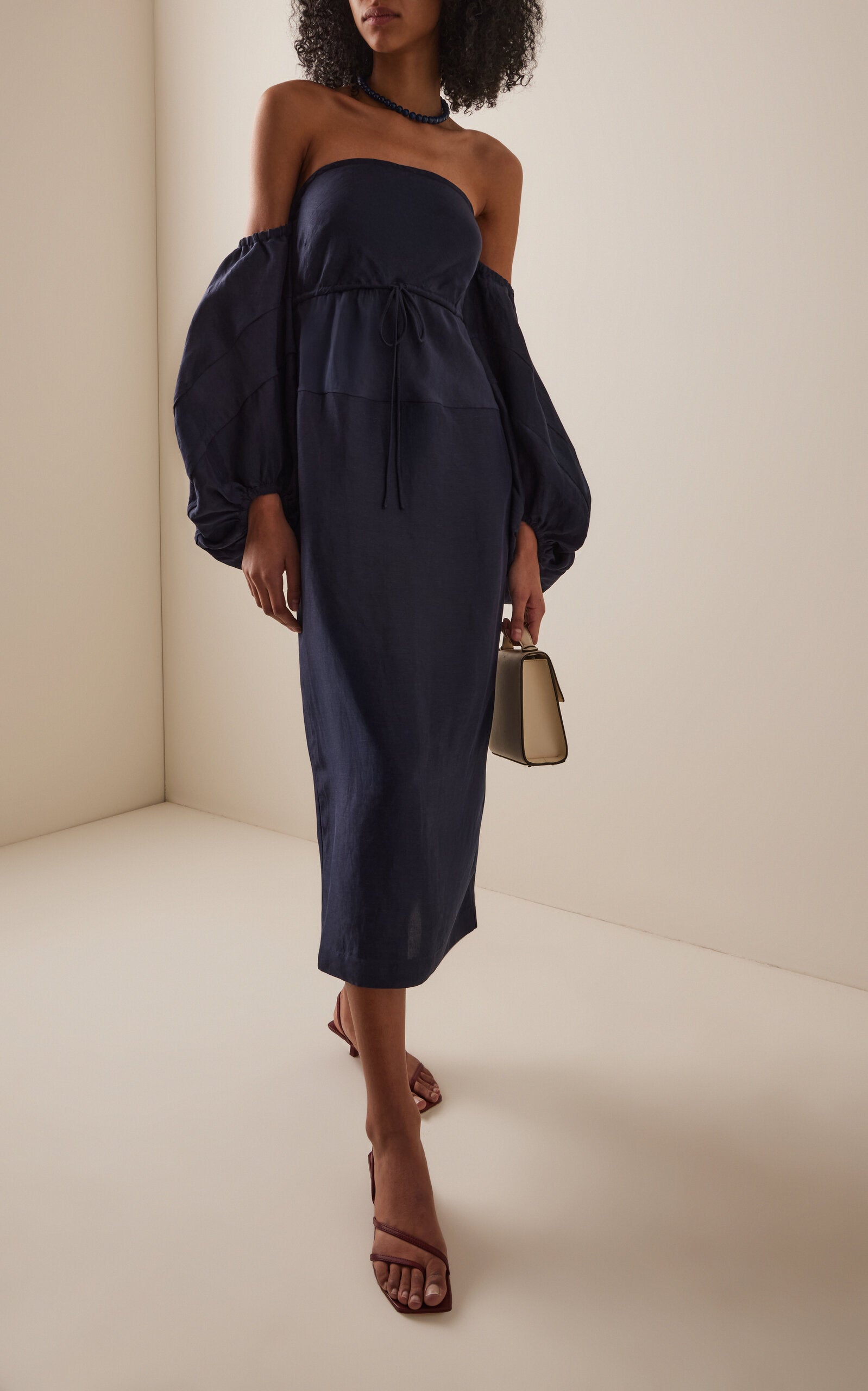 Balloon-Sleeve Woven Midi Dress Full of charm simple and atmospheric