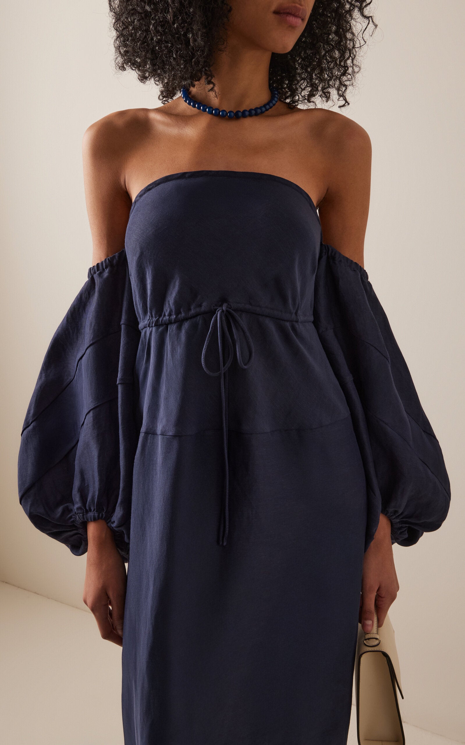 Balloon-Sleeve Woven Midi Dress Full of charm simple and atmospheric