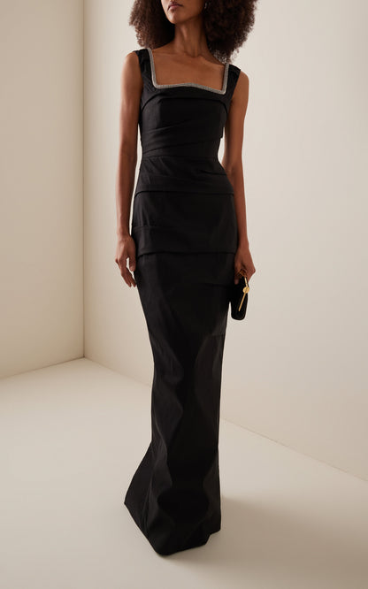 Party Dresses Strapless Crepe GownGentle beautiful and grand