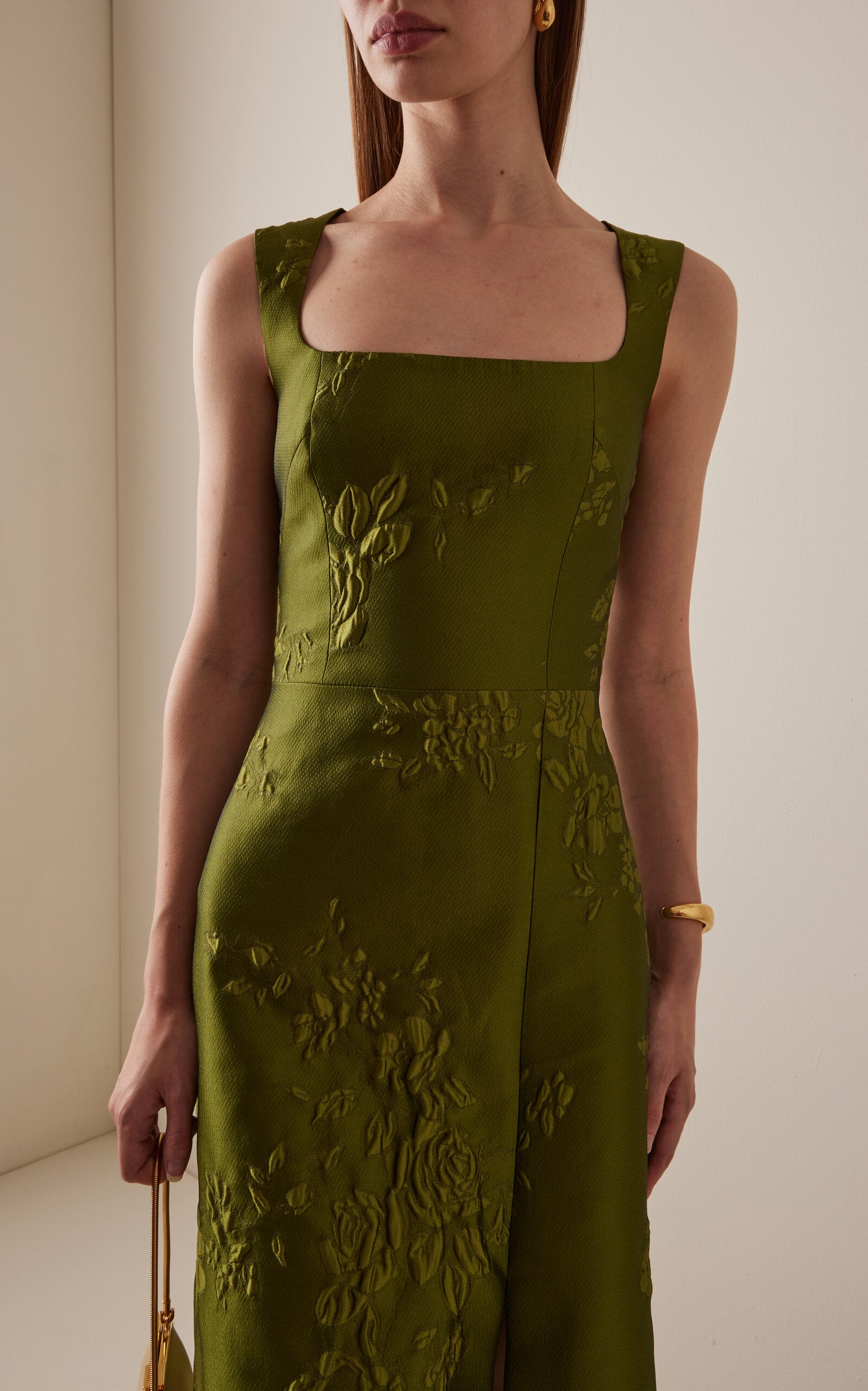 Embossed Satin Jacquard Midi Dress Full of charm simple and atmospheri