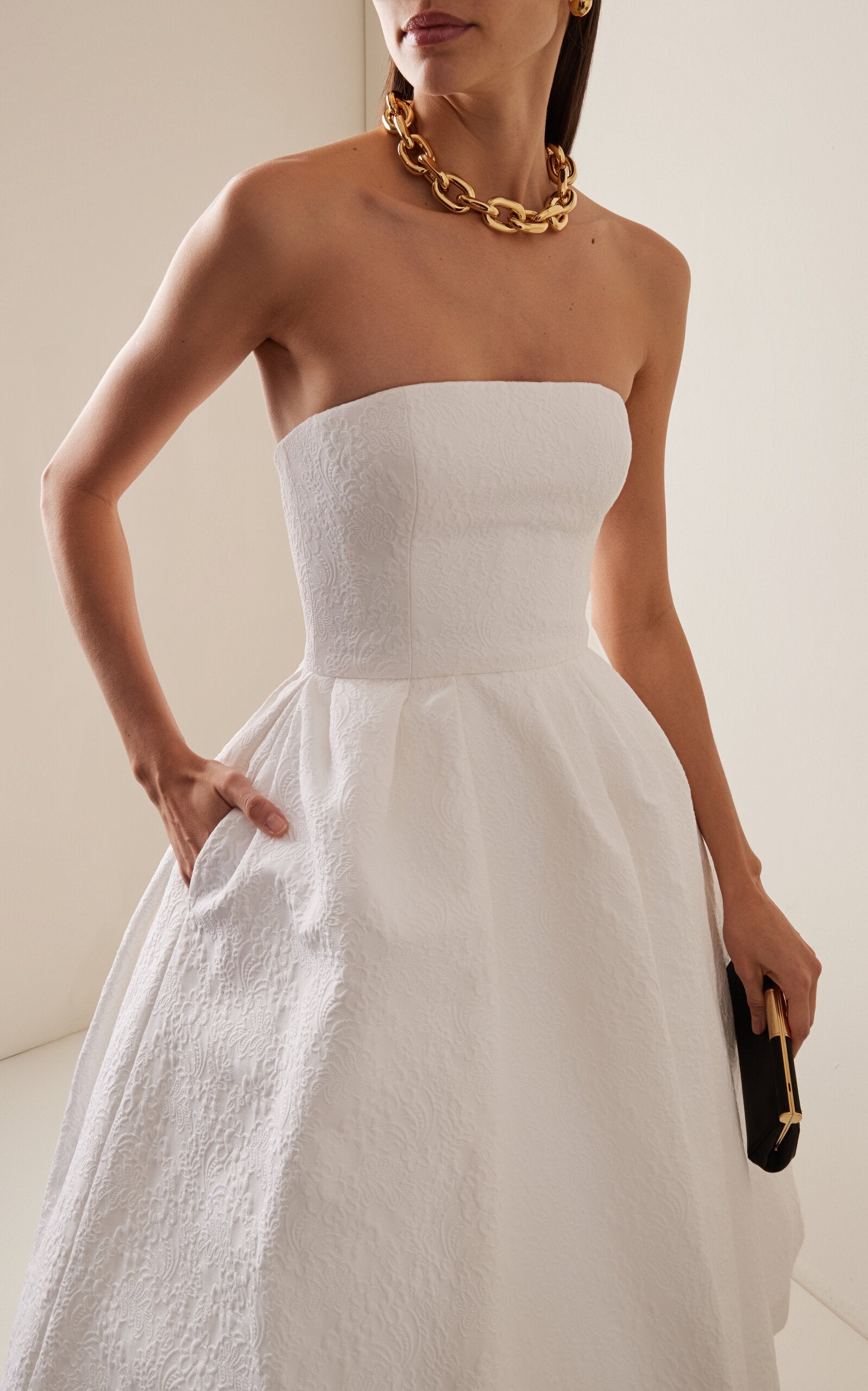 Strapless Midi Dress Full of charm simple and atmospheric