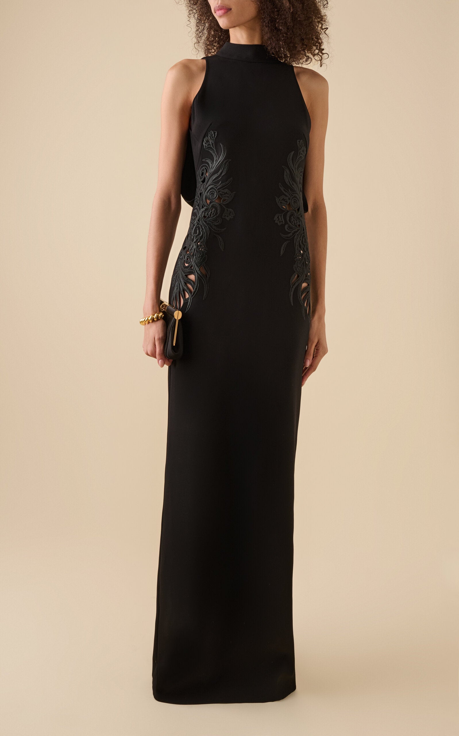 Lace-Embroidered Cady Gown Simple gentle beautiful and grand