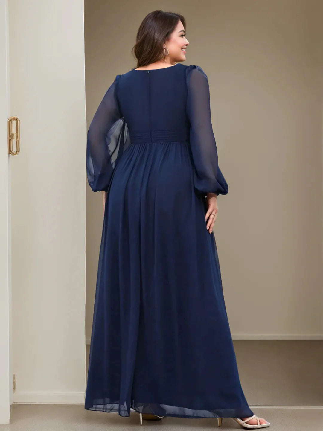 Princess V-Neck Long Sleeves Floor-Length Mother of the Bride Dresses with Ruffles