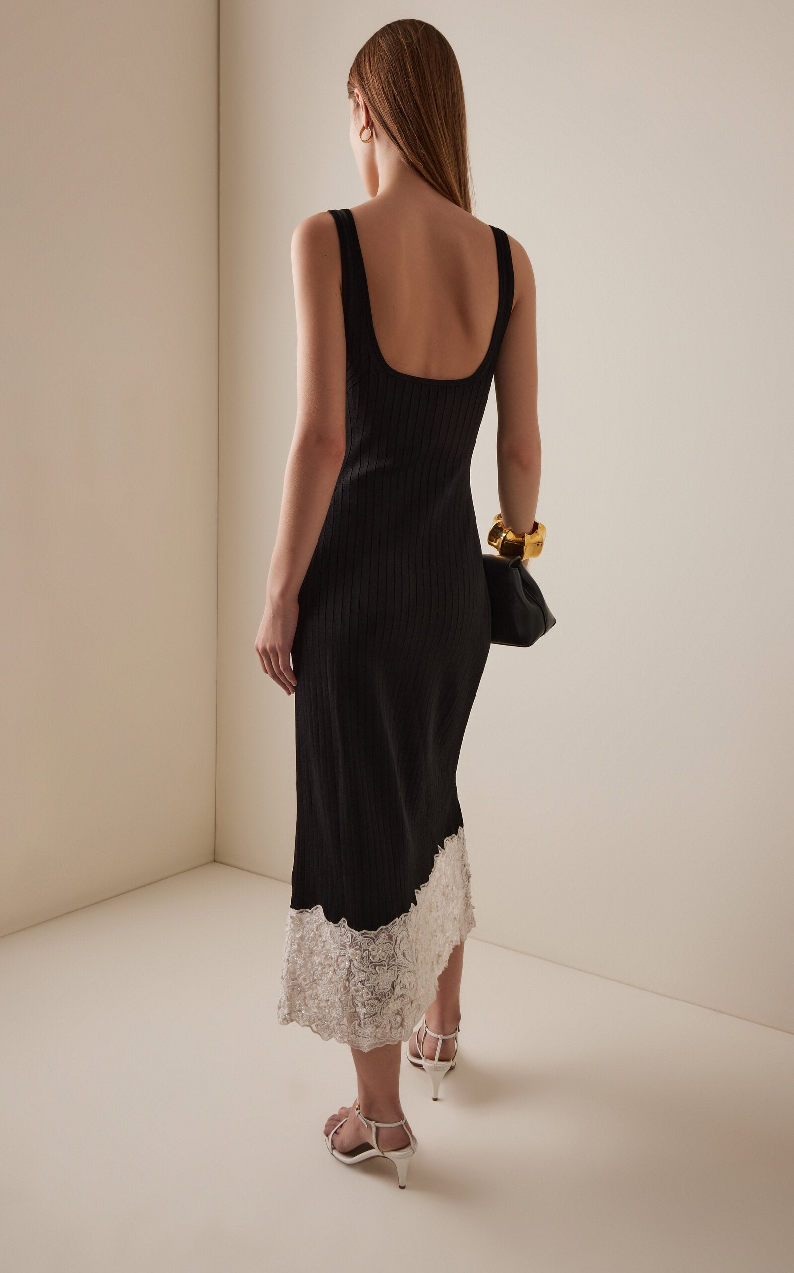 Lace-Trimmed Knit Midi Dress Full of charm simple and atmospheric