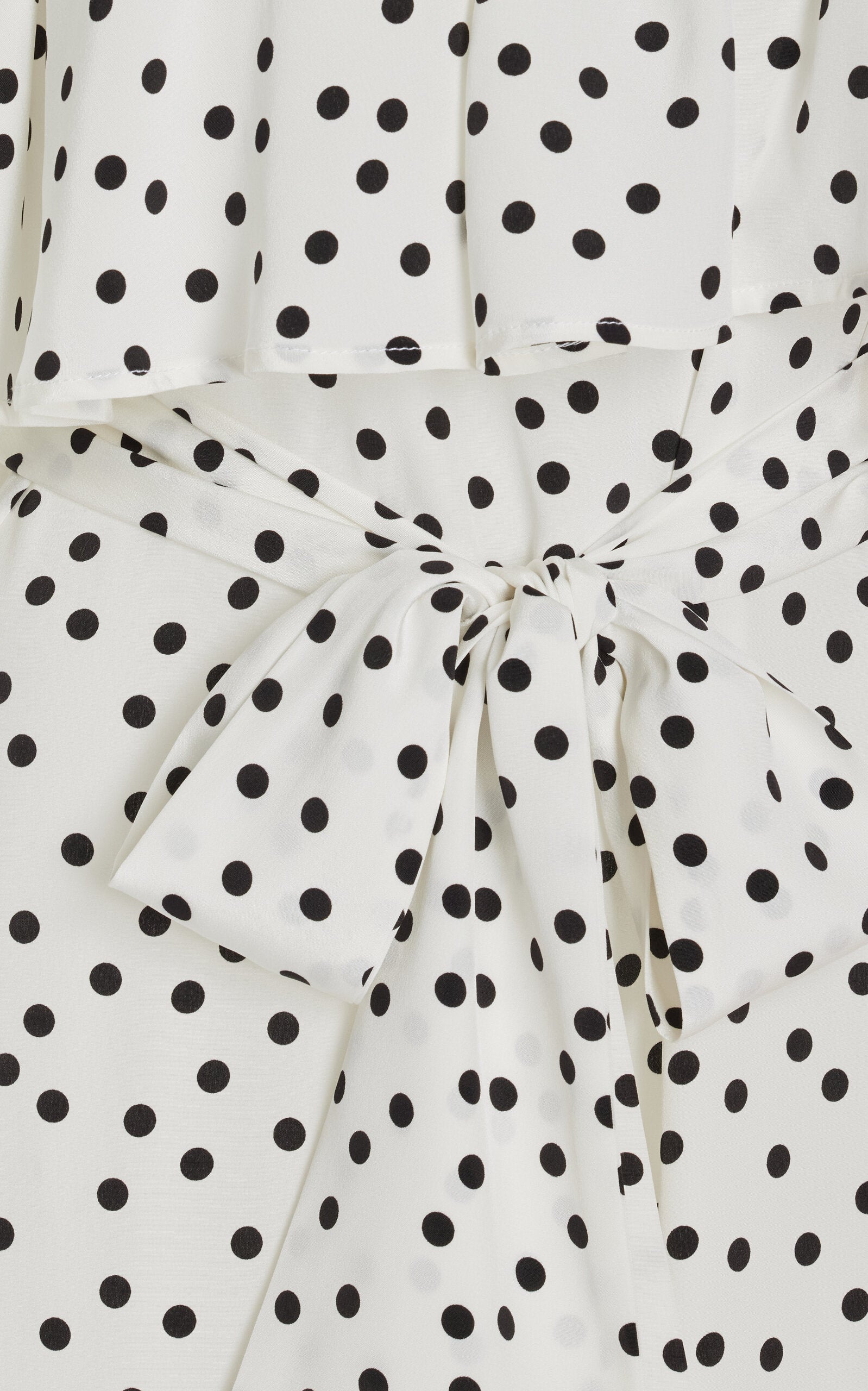 Exclusive Off-The-Shoulder Silk Crepe Maxi Dress Full of charm simple and atmospheric