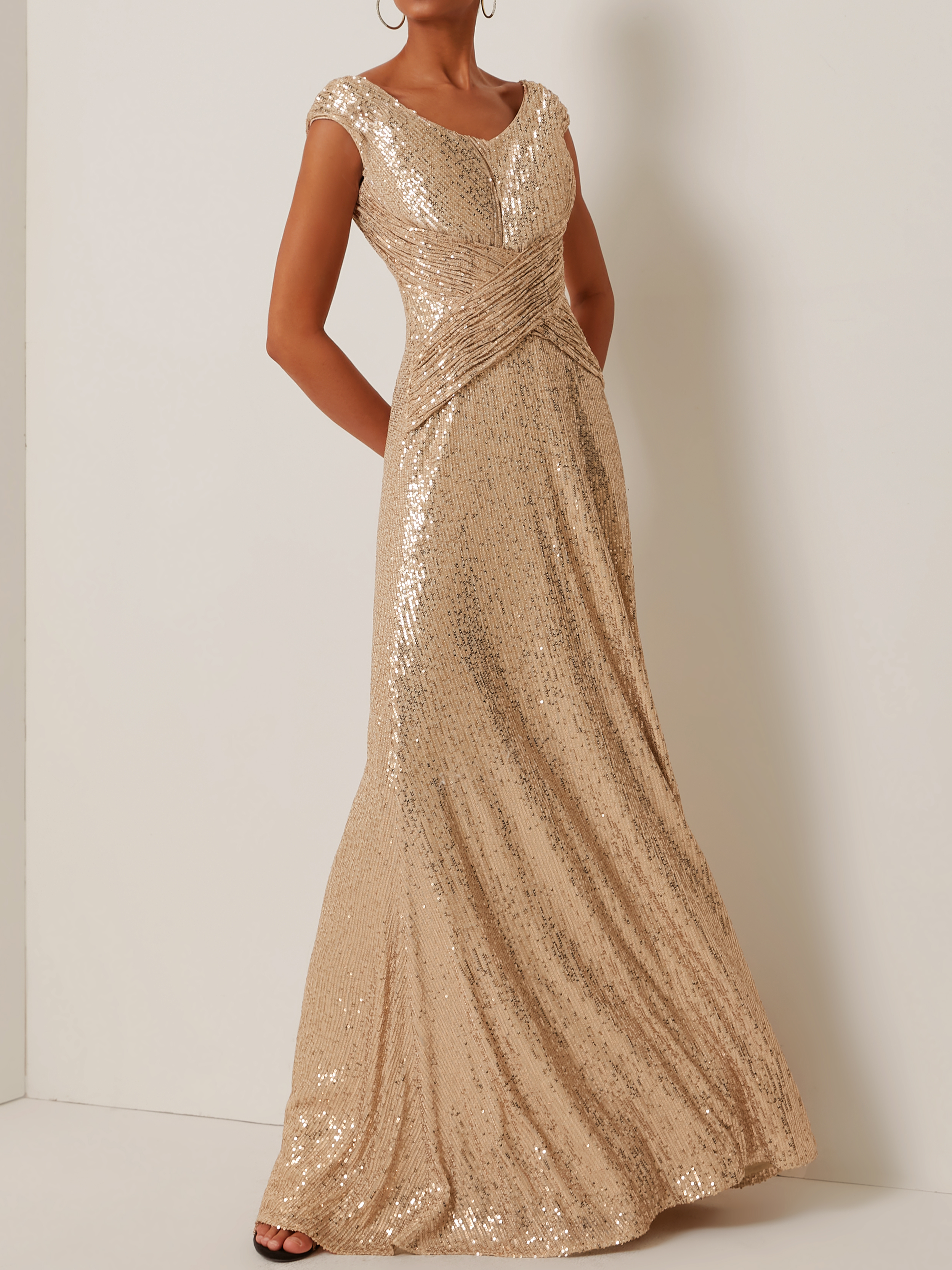 Simple beautiful generous and full of charm Golden Sequin Sleeveless Long A-line Gown
