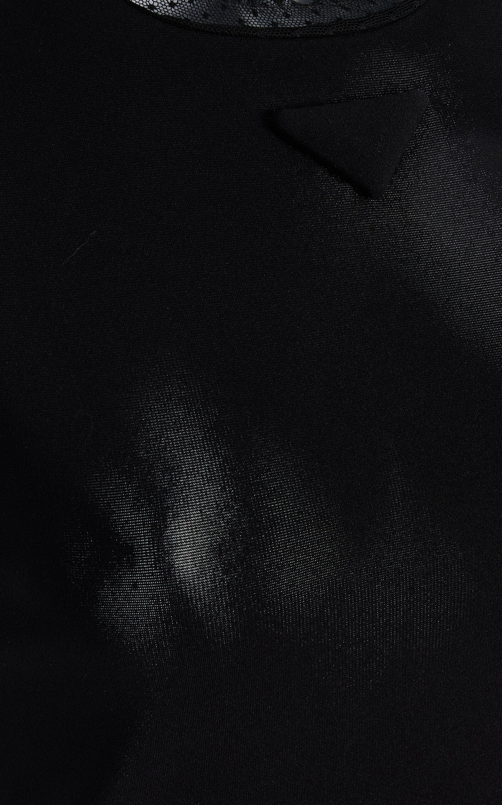 Lace-Trimmed Crepe Midi Dress Full of charm simple and atmospheric