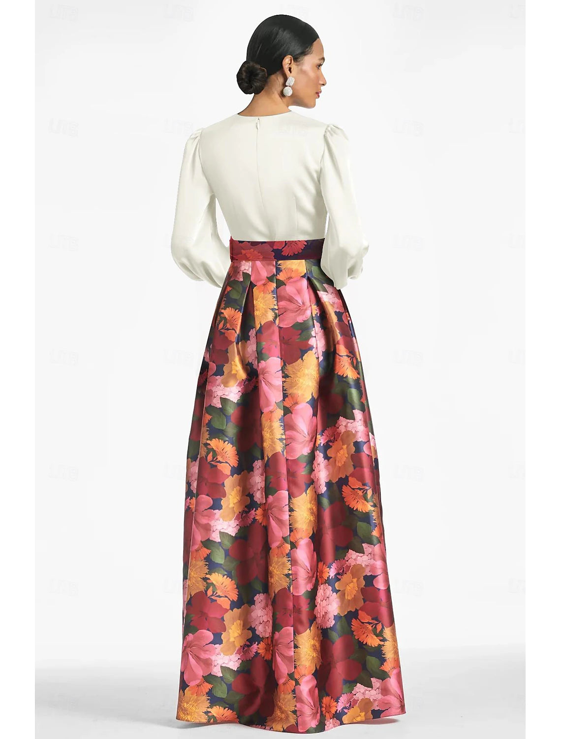 A-Line Evening Gown High Split Dress Formal Wedding Guest Floor Length Long Sleeve V Neck Belt Sash Satin with Floral Print Slit Wedding Guest Dress