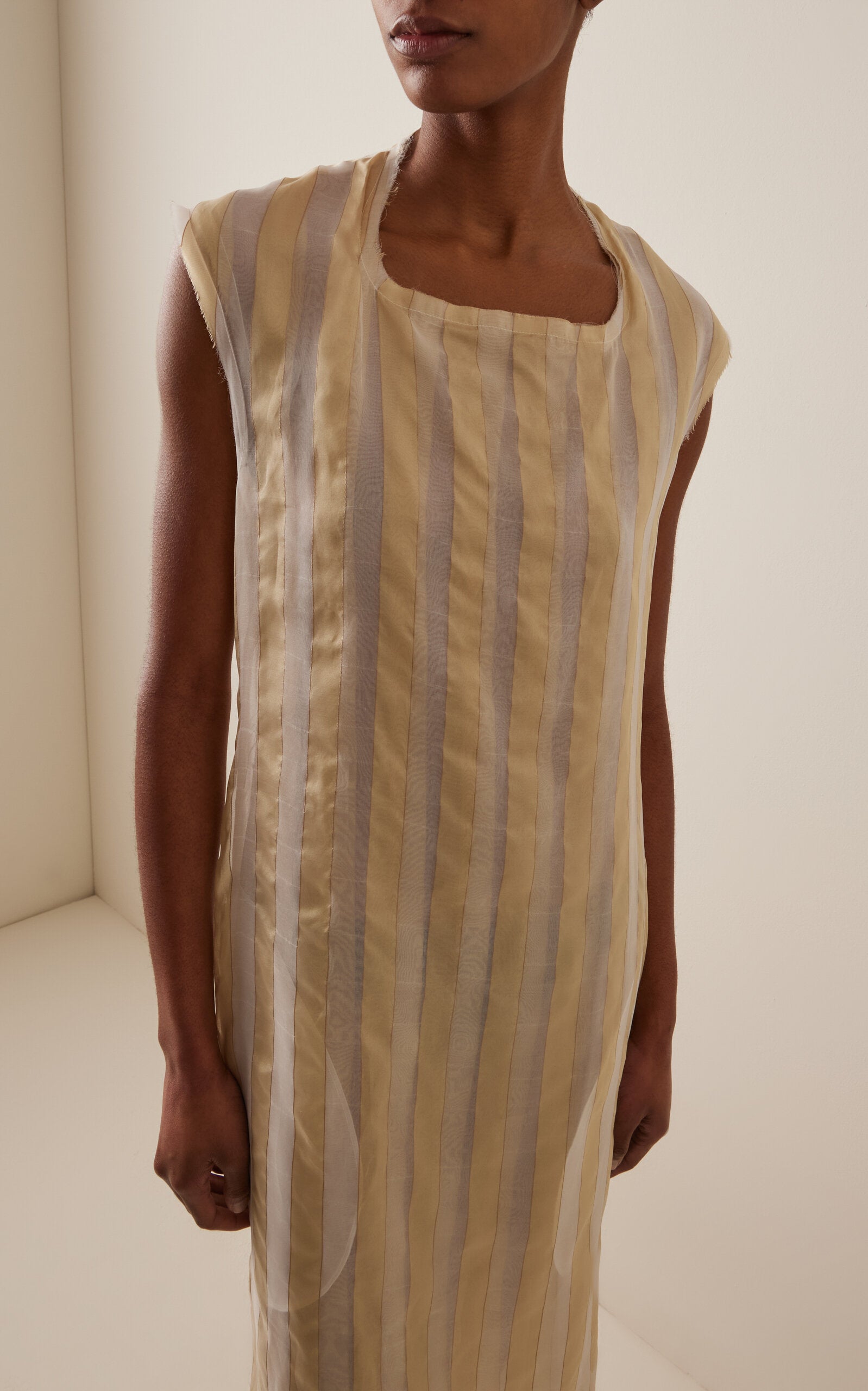 Striped Silk Midi Dress Full of charm simple and atmospheric