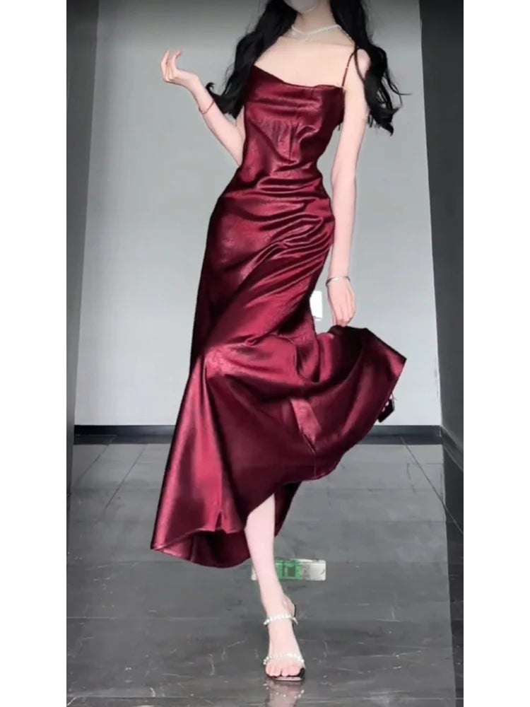 Chic Sheath Spaghetti Straps Christmas Dress Burgundy Prom Dresses Birthday Outfits simple gentle atmospheric and unique desi Bring summer colors to enhance whiteness ﻿