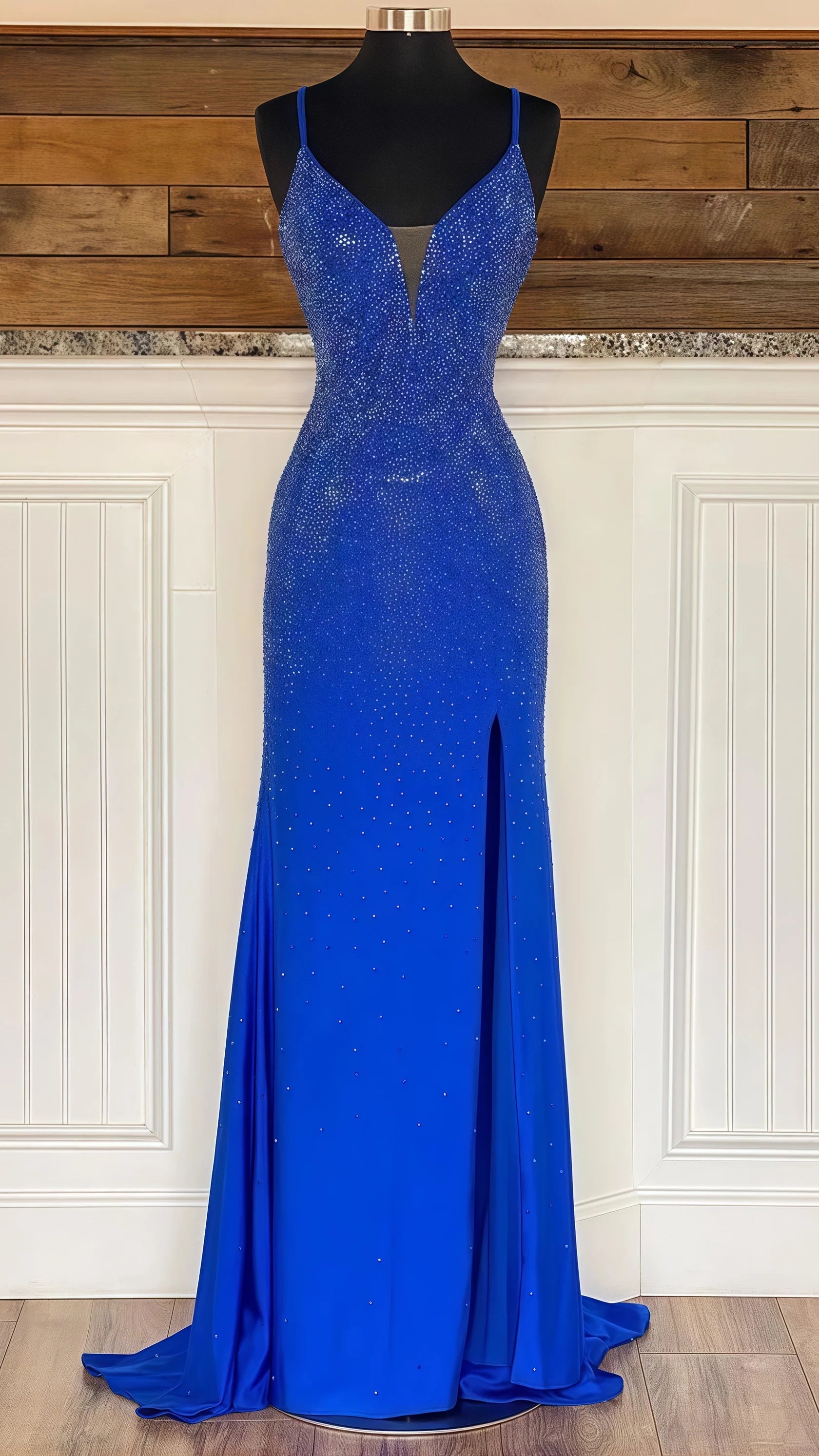 Sexy Mermaid Beautiful elegant and unique design Prom Dress Sparkle Royal Blue Mermaid Long Prom Dress V-Neck Formal Gown