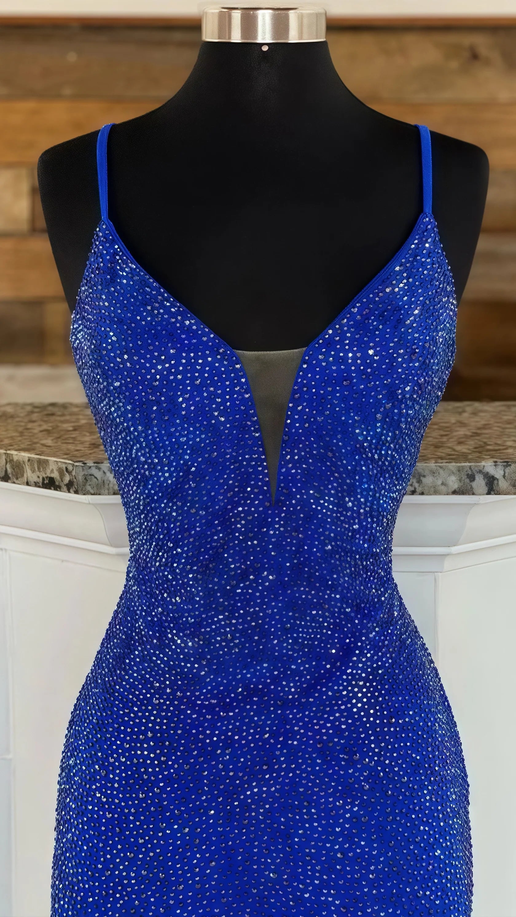 Sexy Mermaid Beautiful elegant and unique design Prom Dress Sparkle Royal Blue Mermaid Long Prom Dress V-Neck Formal Gown