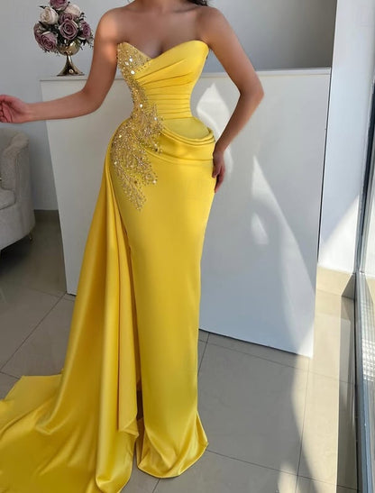 Mermaid / Trumpet Evening Gown Elegant Dress Formal Wedding Floor Length Sleeveless Strapless Champagne Mother Of the Bride Dress Satin with Rhinestone Glitter Ruched