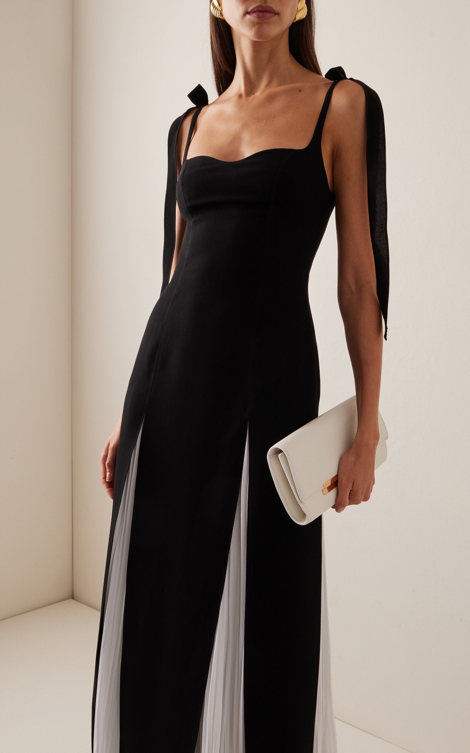 Party Dresses Slit-Detailed Silk Crepe-Chiffon Gown Gentle beautiful and grand