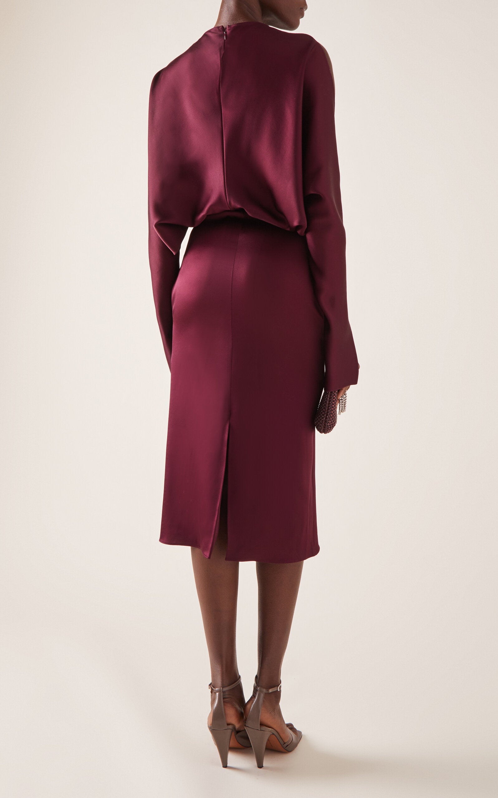 Party Dresses Satin Cutout Detail Gown Gentle beautiful and grand