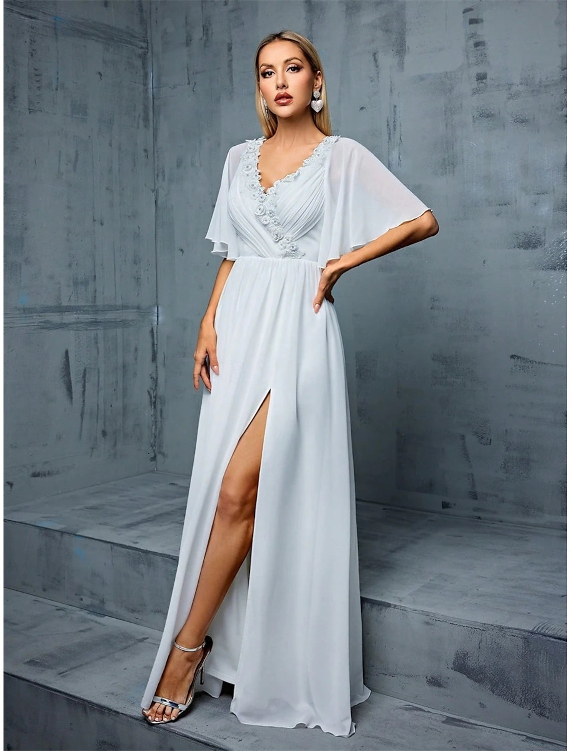 Dress Mother of the Bride Dress Elegant V Neck Floor Length Polyester Half Sleeve with Solid Color