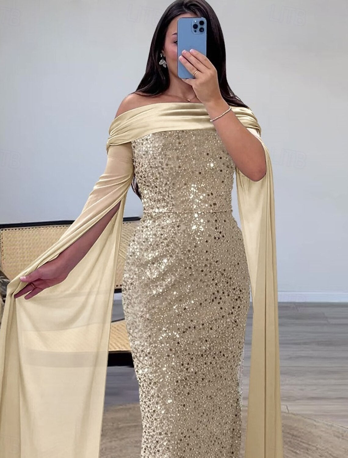 Sheath Evening Gown Sequin Elegant Dress Formal Floor Length Long Sleeve Off Shoulder Champagne Mother Of the Bride Dress with Glitter Shawl Masquerade Dress