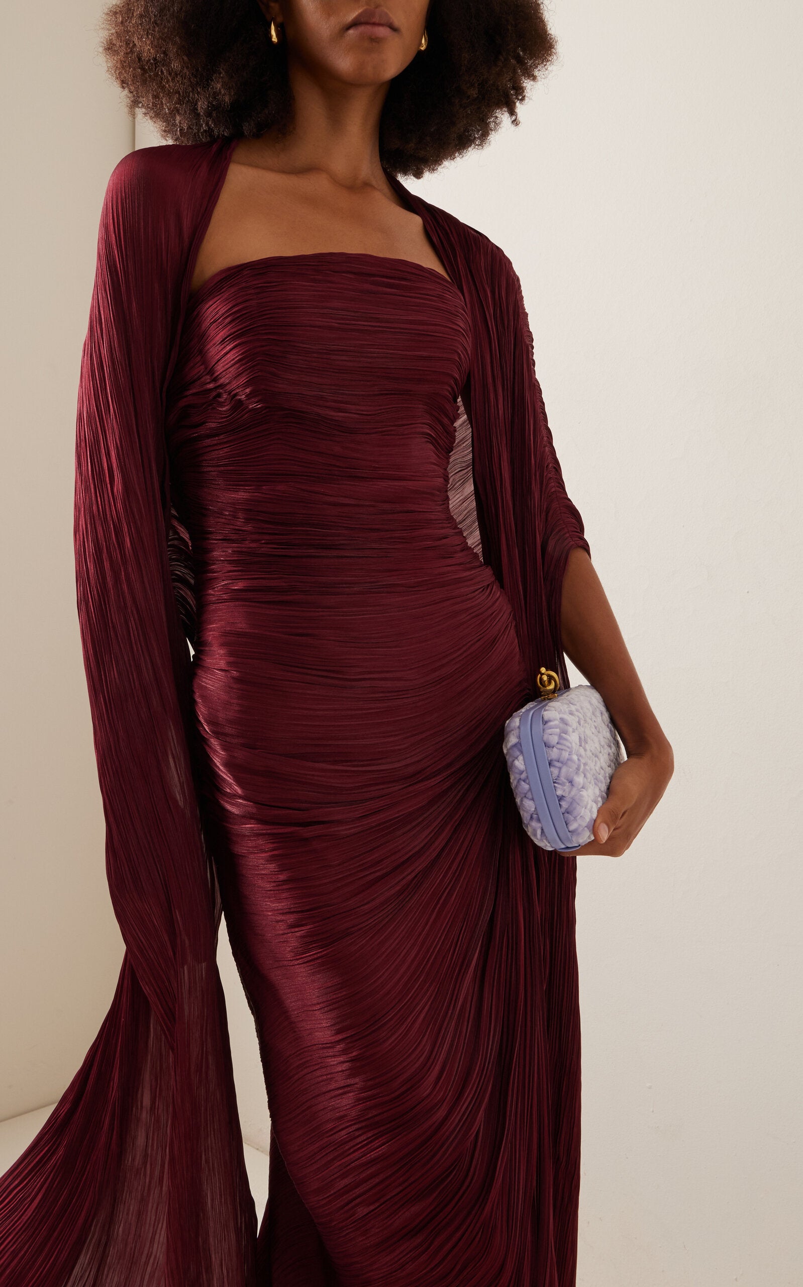 Hand-Pleated Satin Gown Gentle beautiful and grand