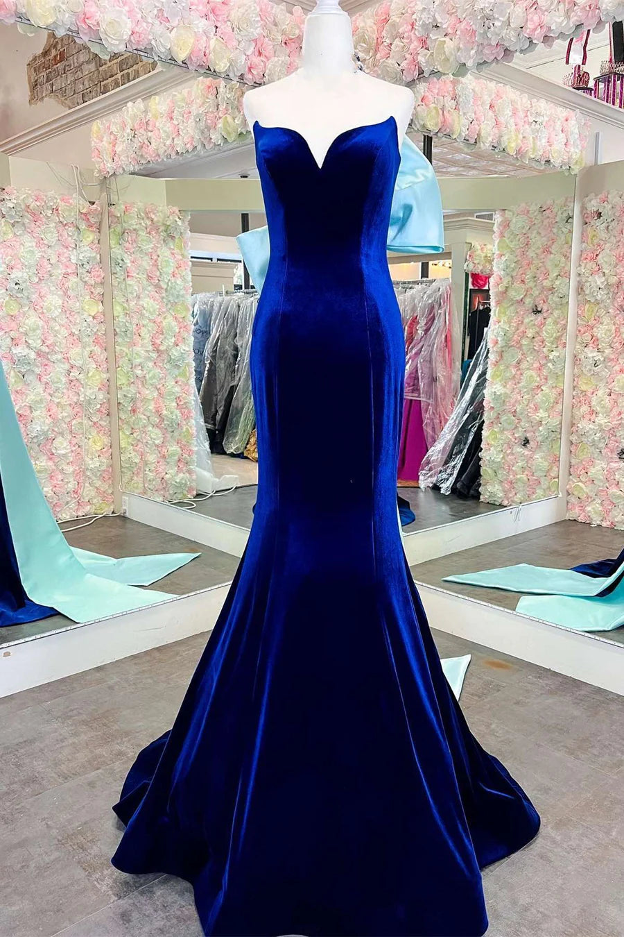 Velvet Strapless Bow-Back Mermaid Long Prom Dress