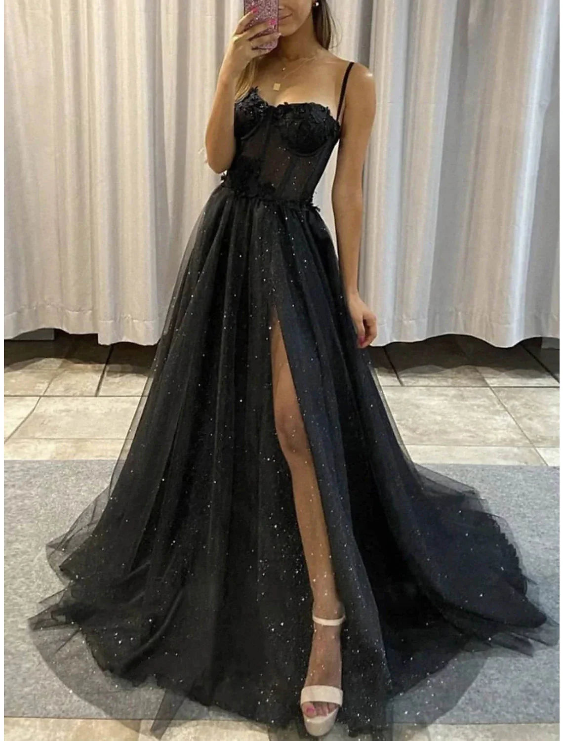 A-Line Prom Dresses Glitter Black Dress Plus Size Wedding Dresses Formal Gothic Dress Floor Length Sleeveless Sweetheart Spaghetti Tulle with Slit Simple atmospheric beautiful and unique desi